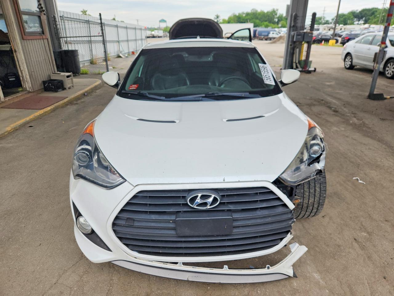 2013 Hyundai Veloster Turbo White vin: KMHTC6AE5DU117553