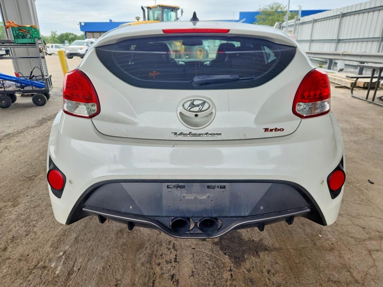 2013 Hyundai Veloster Turbo White vin: KMHTC6AE5DU117553