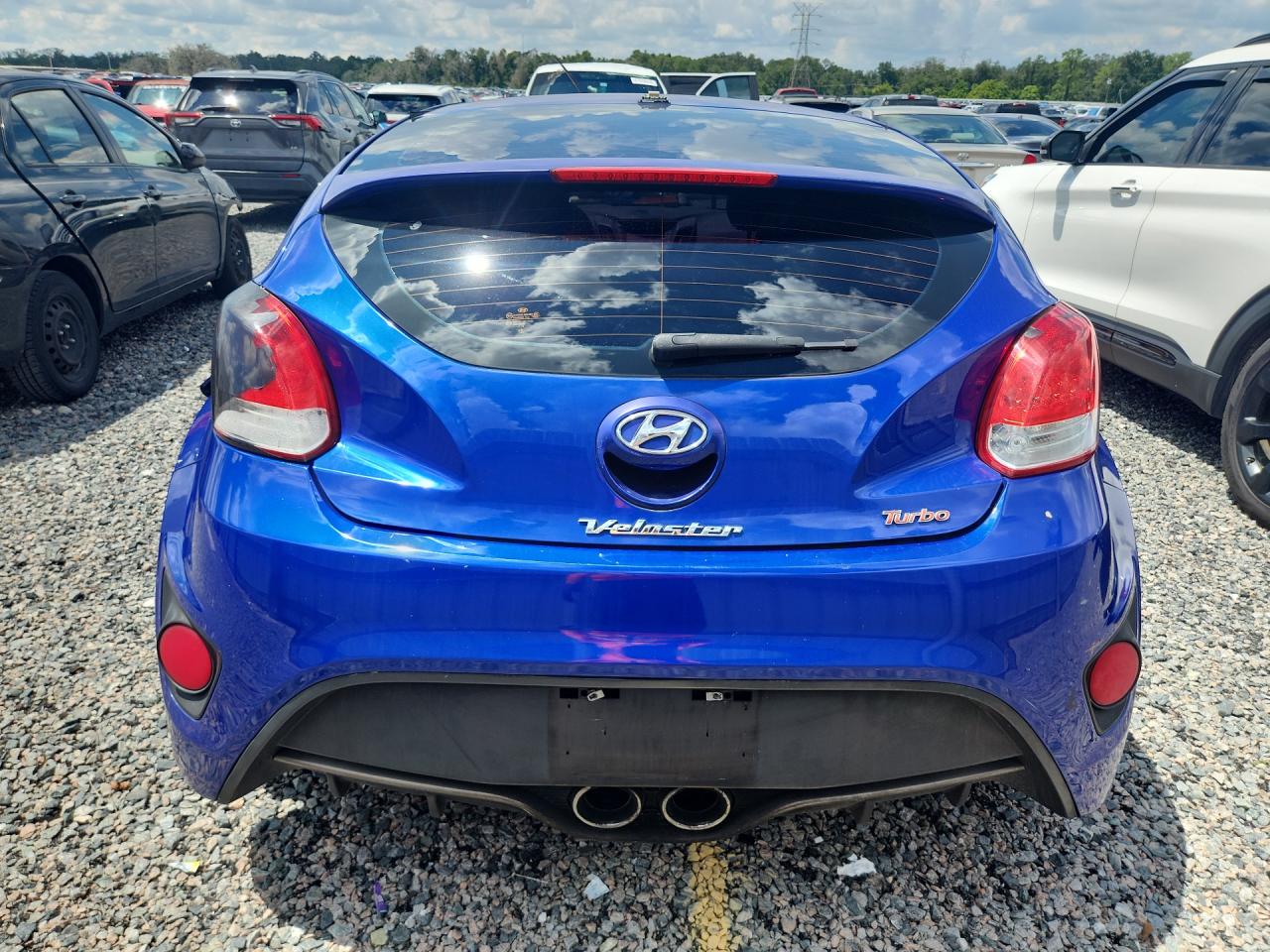 2013 Hyundai Veloster Turbo Blue vin: KMHTC6AE5DU142131