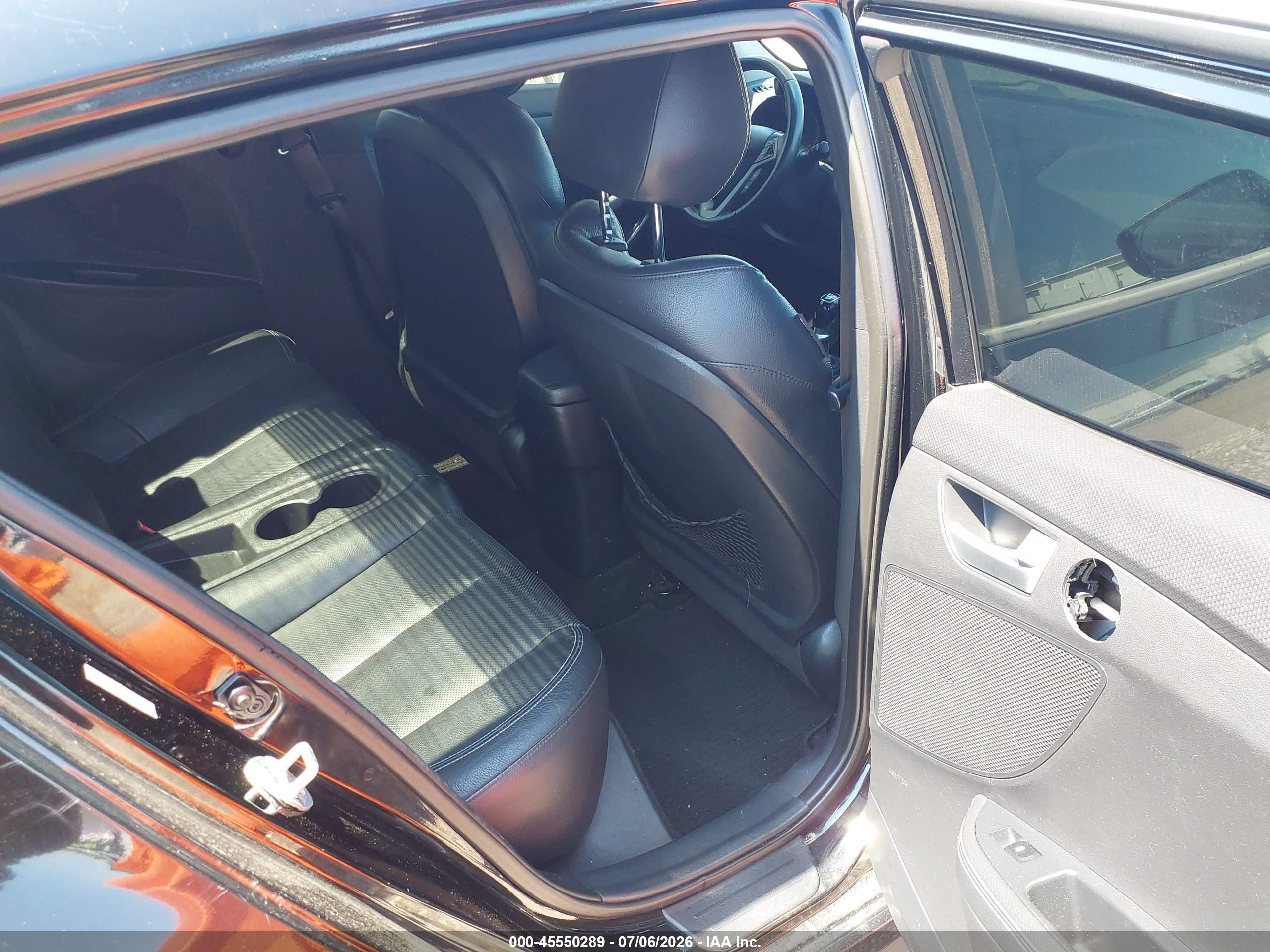 2013 Hyundai Veloster Turbo W/black Black vin: KMHTC6AE5DU147572