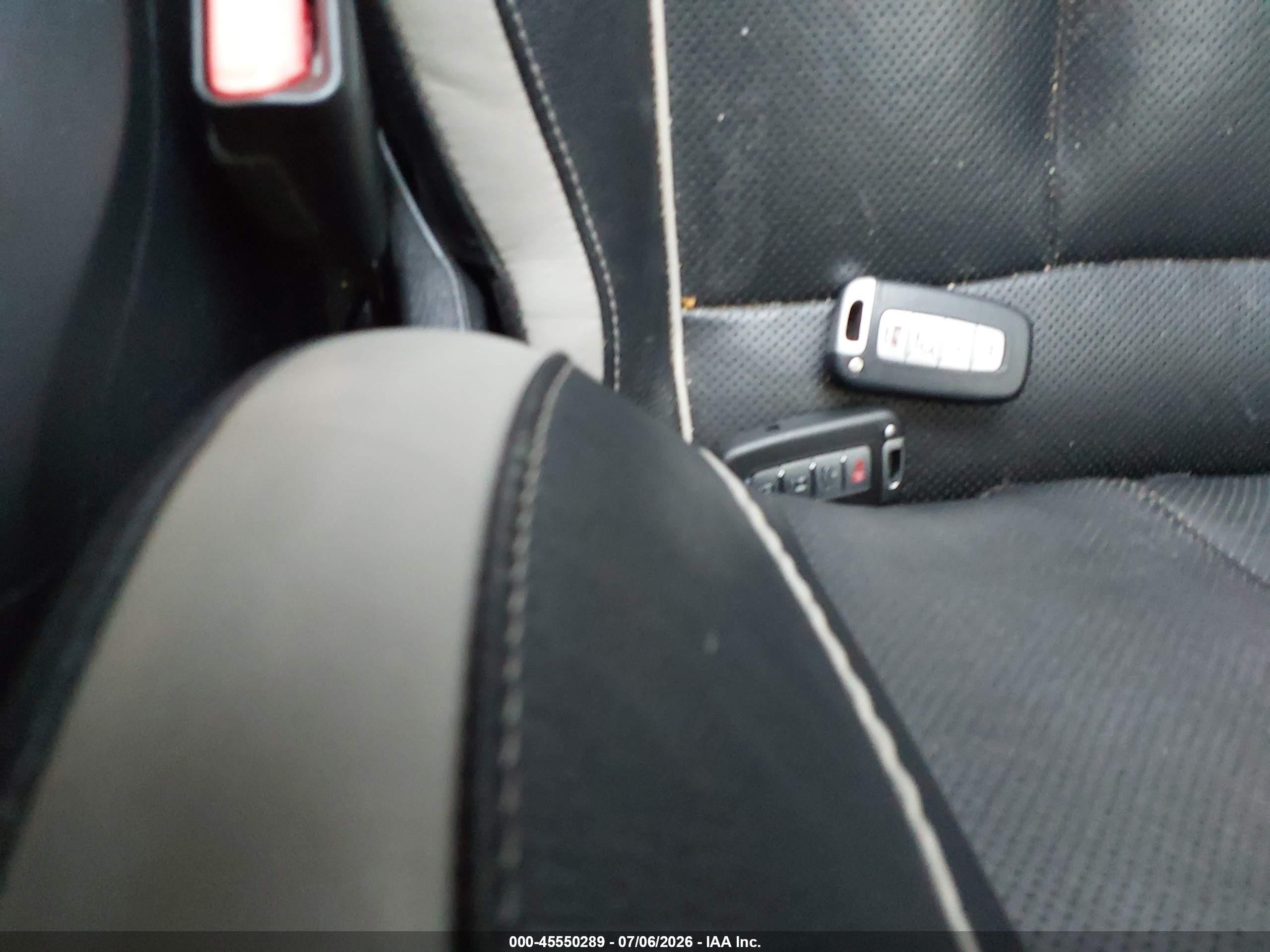 2013 Hyundai Veloster Turbo W/black Black vin: KMHTC6AE5DU147572