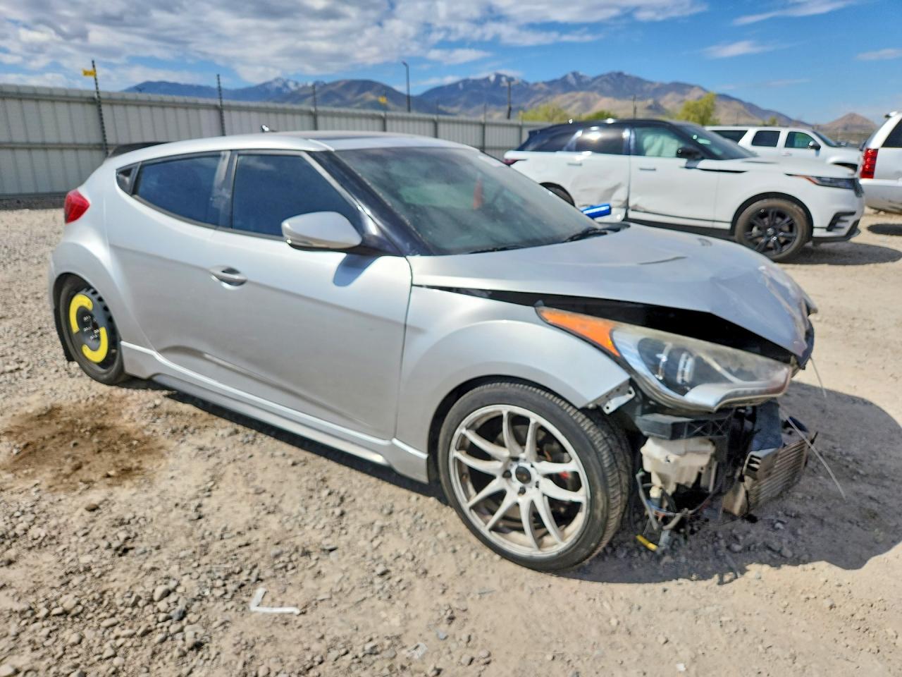 2014 Hyundai Veloster Turbo Silver vin: KMHTC6AE5EU206198