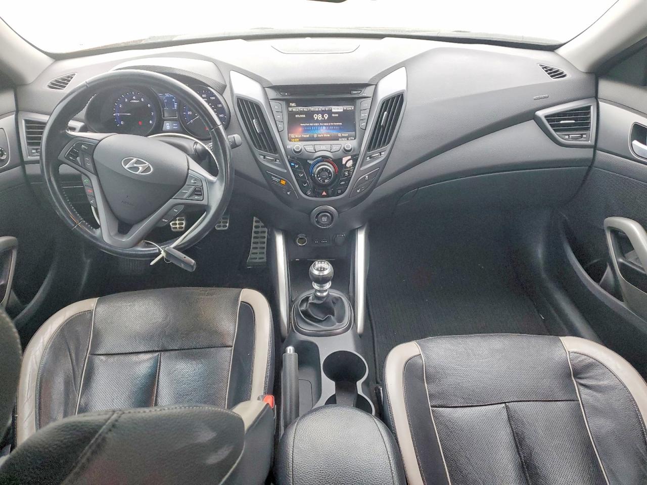 2014 Hyundai Veloster 3dr Orange vin: KMHTC6AE6EU192618