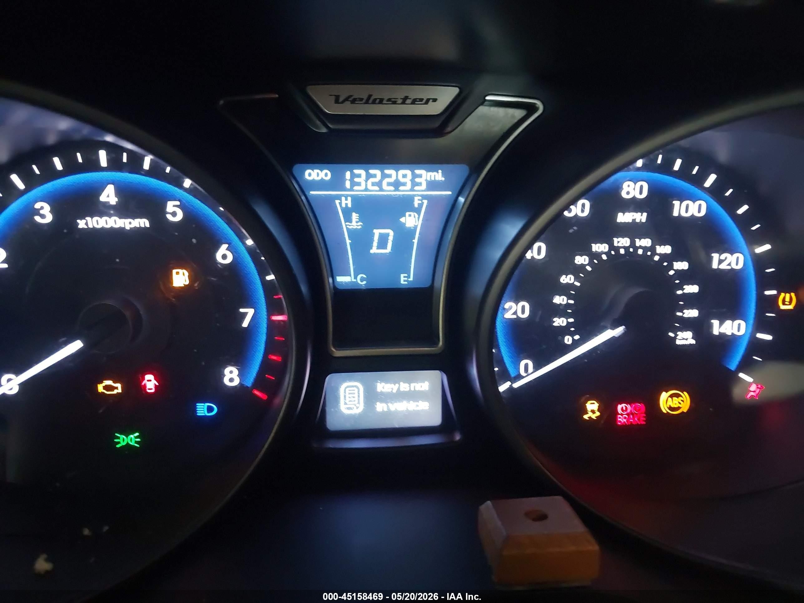 2015 Hyundai Veloster Turbo White vin: KMHTC6AE6FU242046