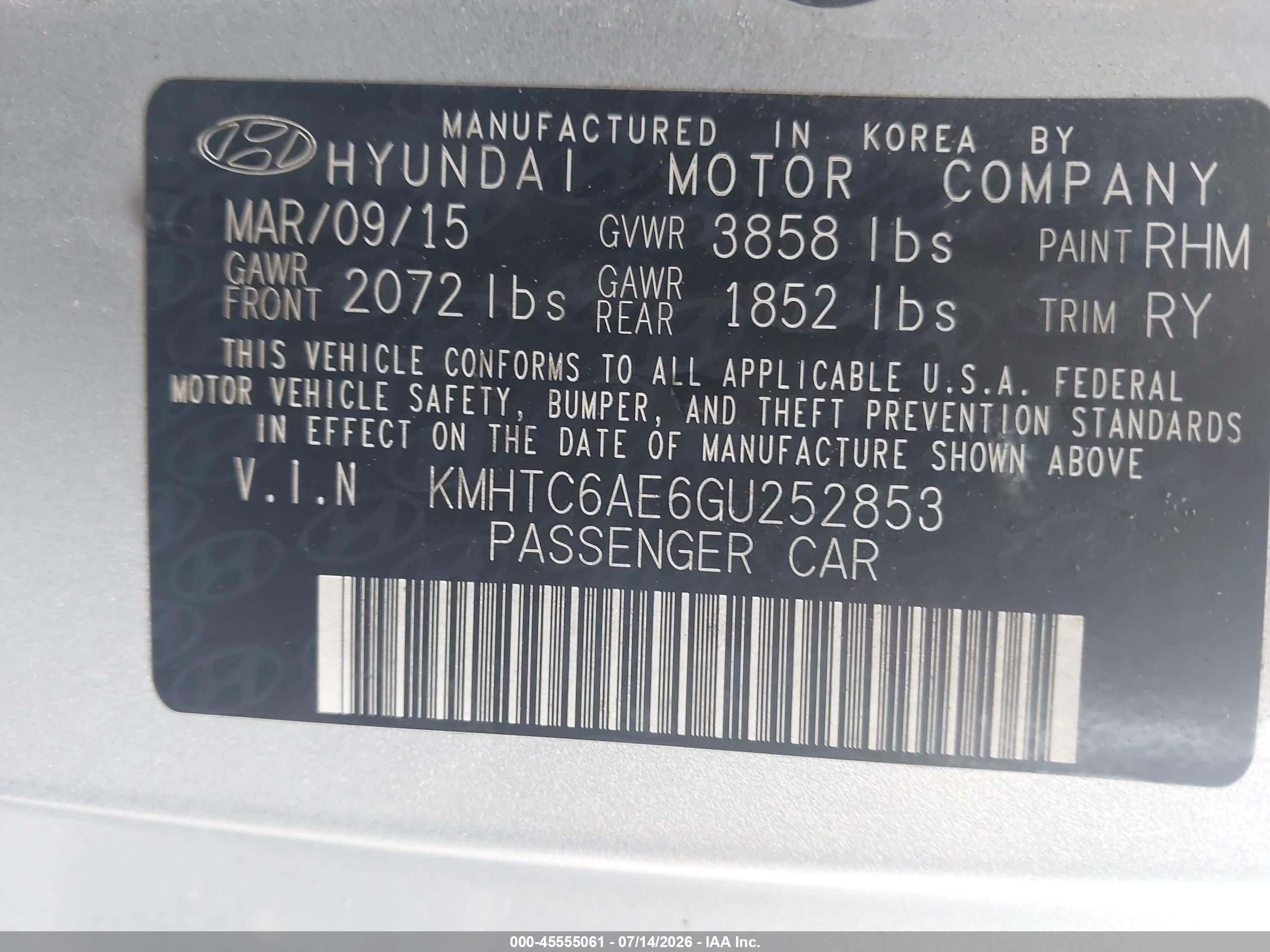 2016 Hyundai Veloster Turbo Silver vin: KMHTC6AE6GU252853