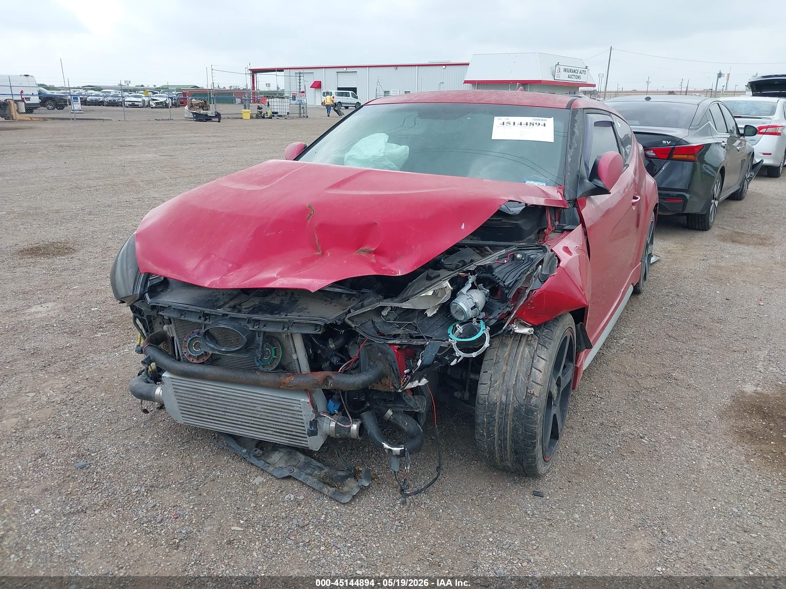 2016 Hyundai Veloster Turbo Red vin: KMHTC6AE6GU272956