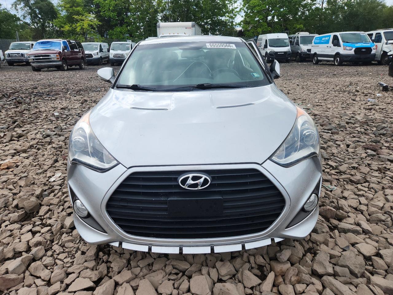 2013 Hyundai Veloster Turbo Silver vin: KMHTC6AE7DU095295