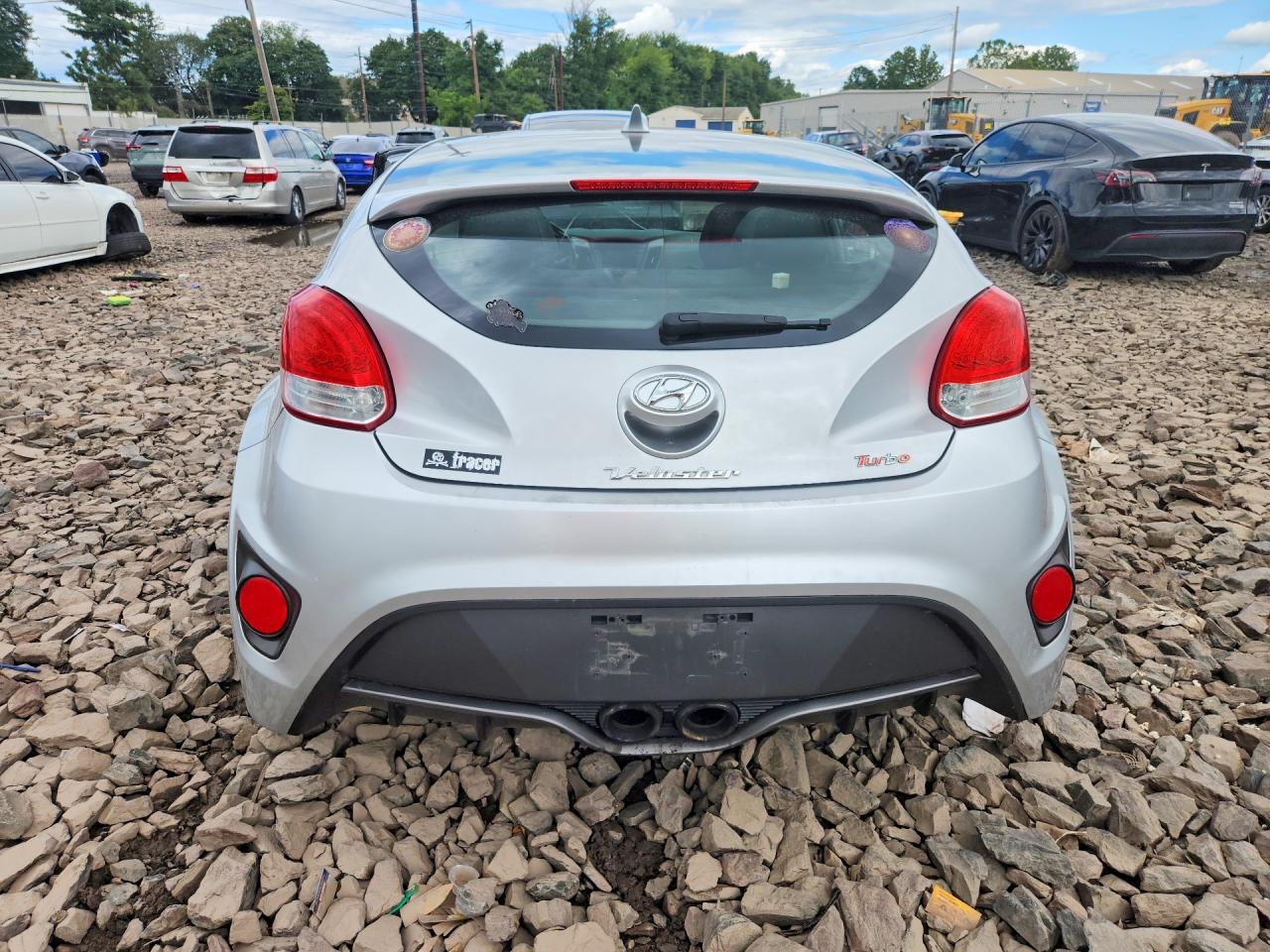 2013 Hyundai Veloster Turbo Silver vin: KMHTC6AE7DU095295