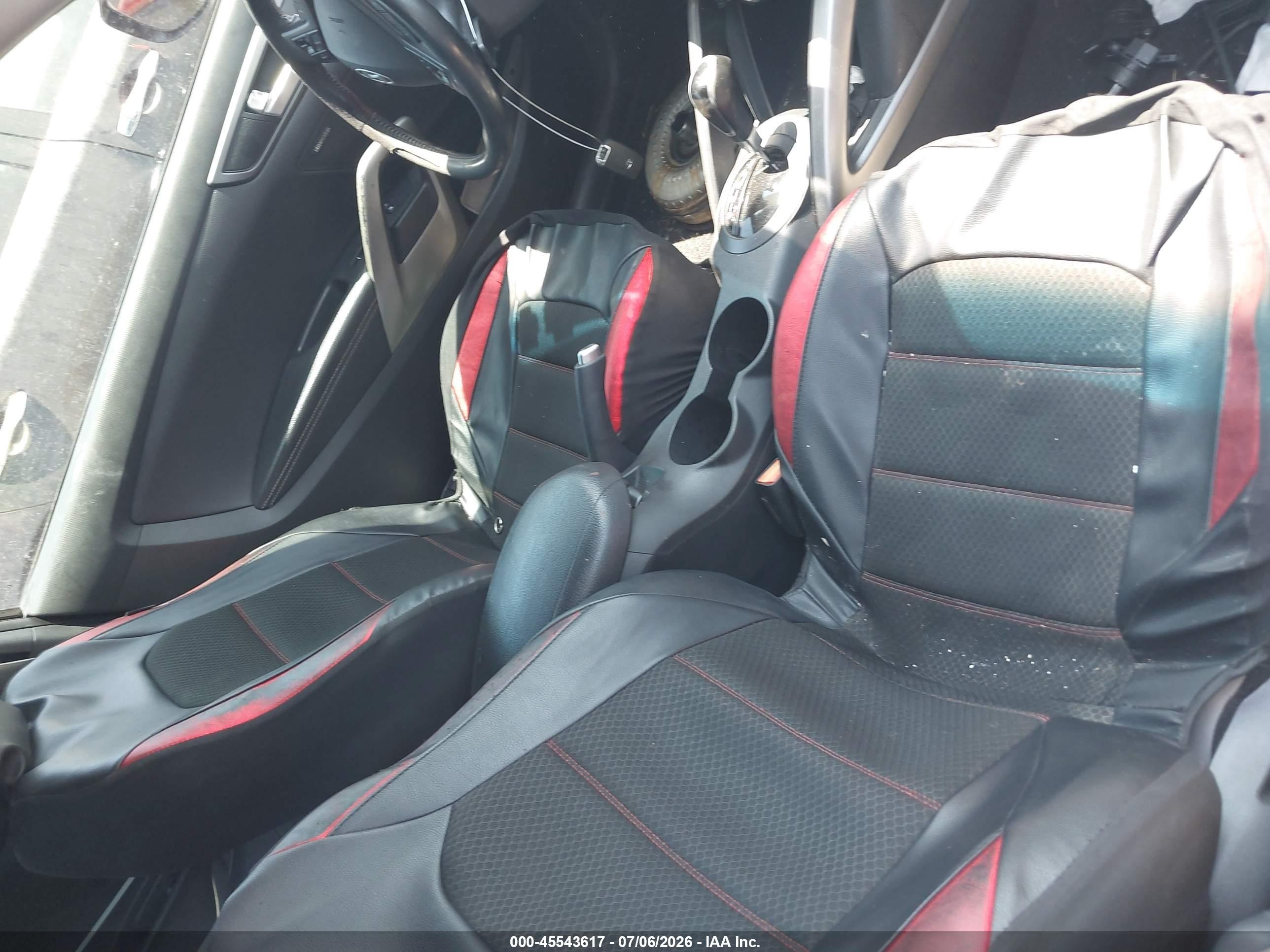 2013 Hyundai Veloster Turbo W/black Black vin: KMHTC6AE7DU169556