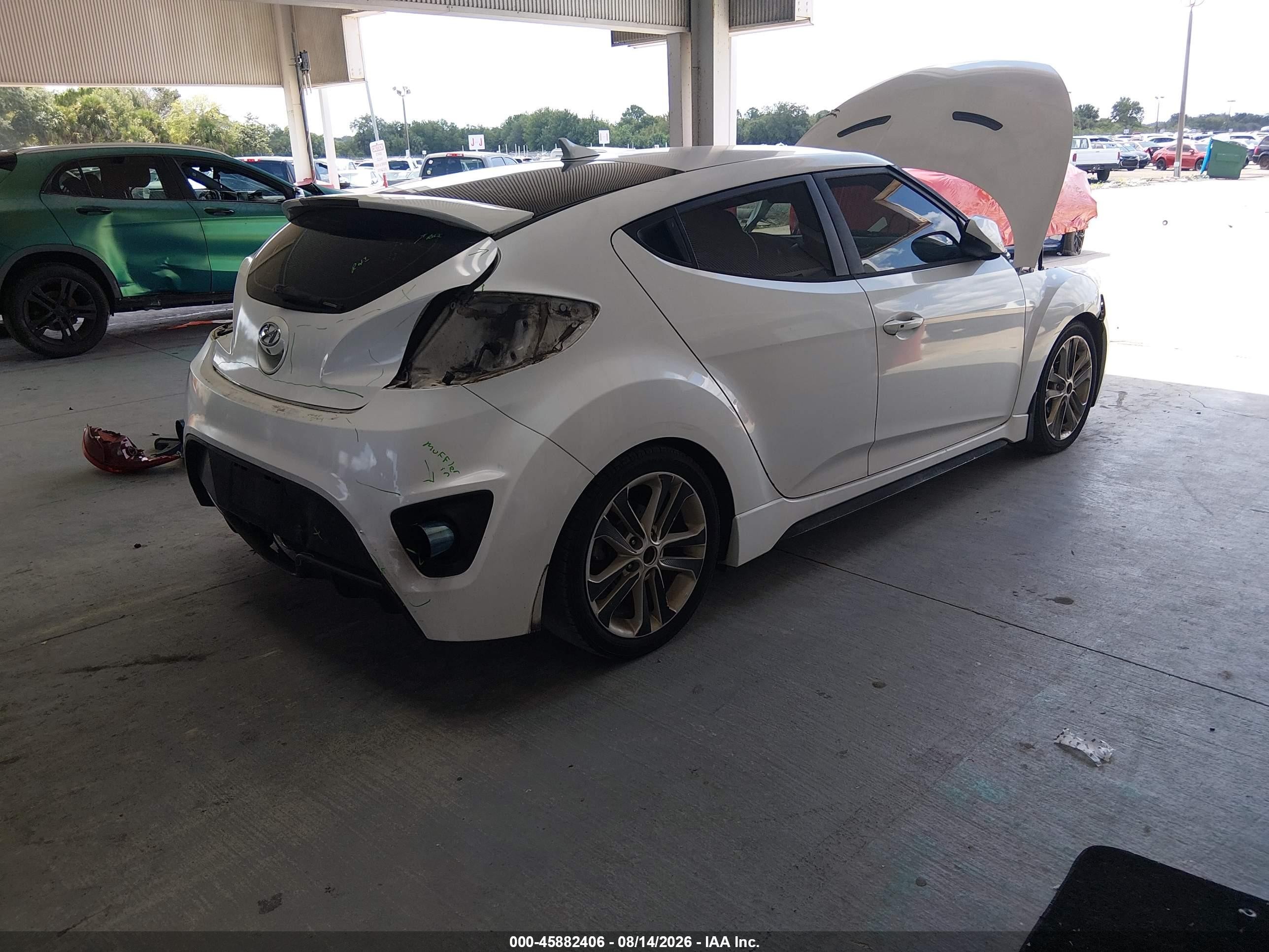 2014 Hyundai Veloster Turbo W/black White vin: KMHTC6AE7EU207837