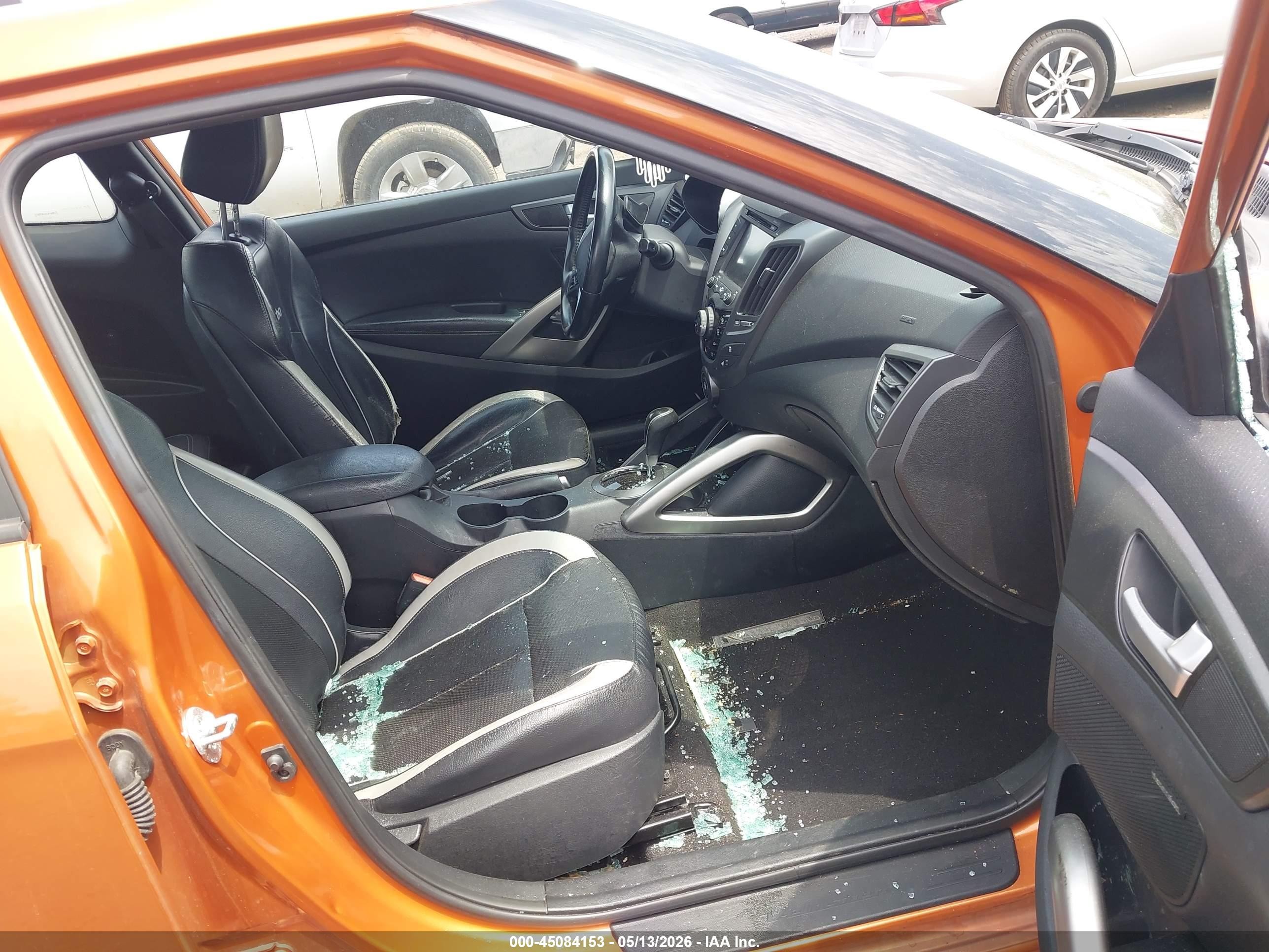 2015 Hyundai Veloster Turbo Orange vin: KMHTC6AE7FU216488