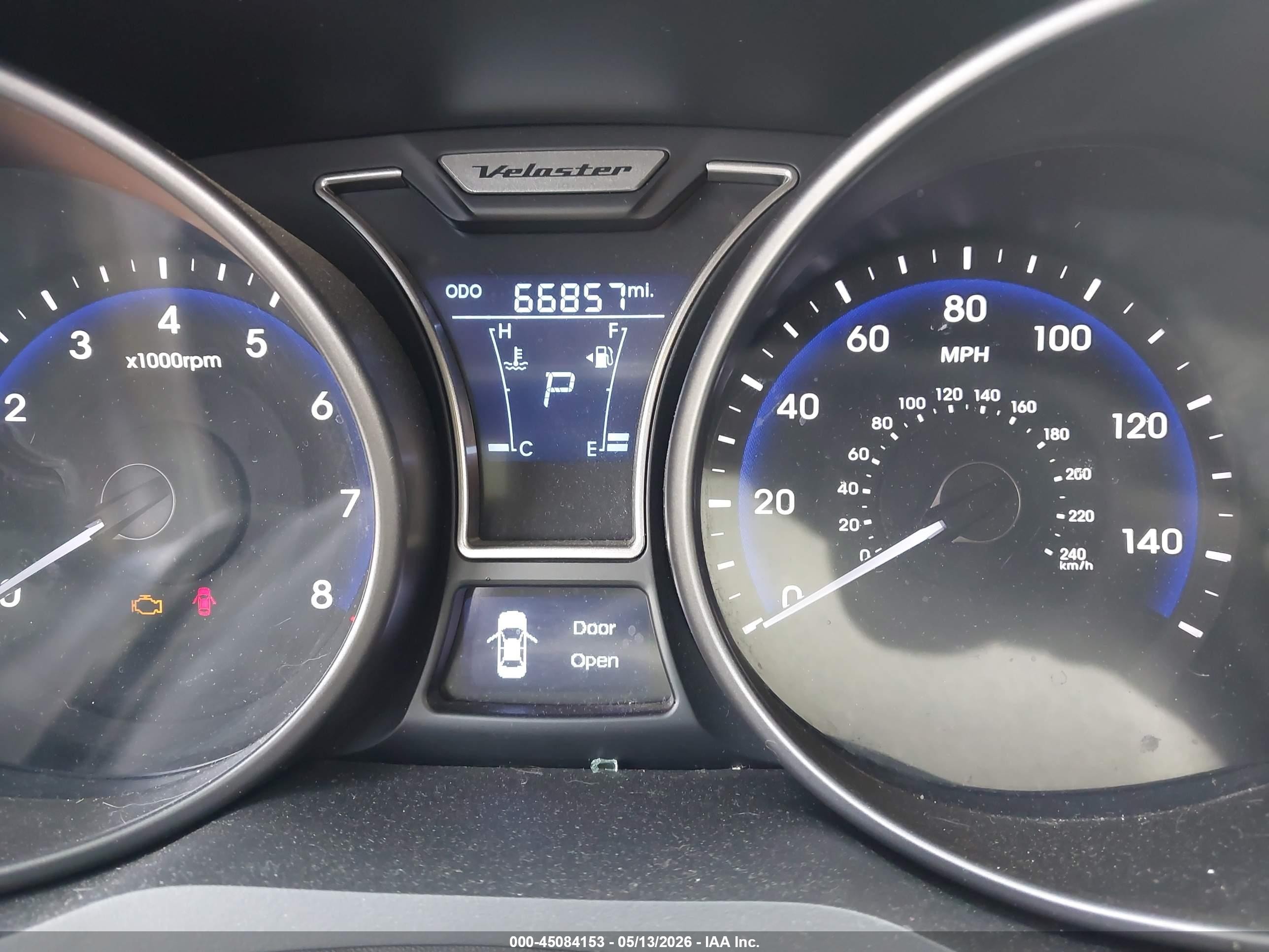 2015 Hyundai Veloster Turbo Orange vin: KMHTC6AE7FU216488