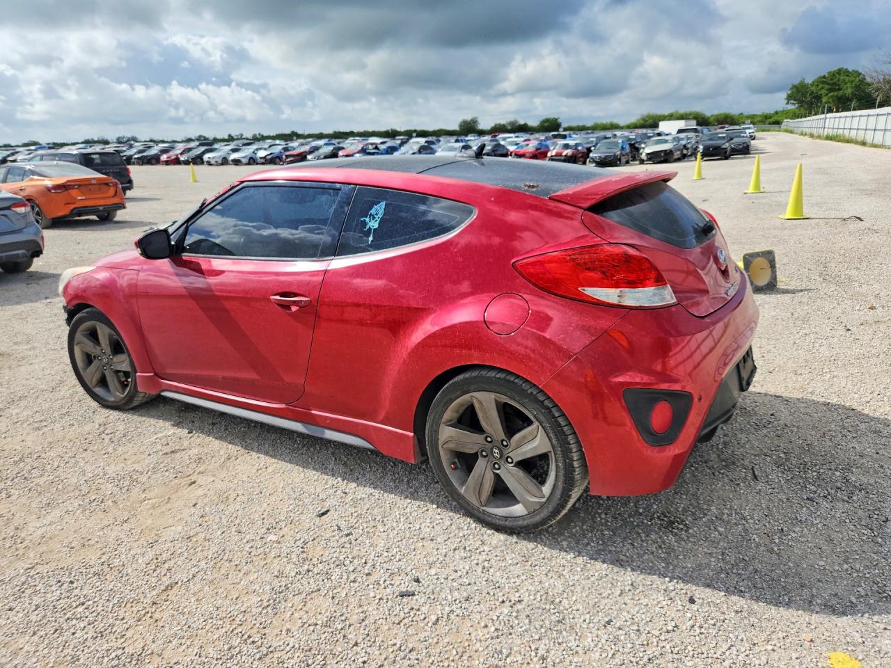 2015 Hyundai Veloster Turbo Red vin: KMHTC6AE7FU217348