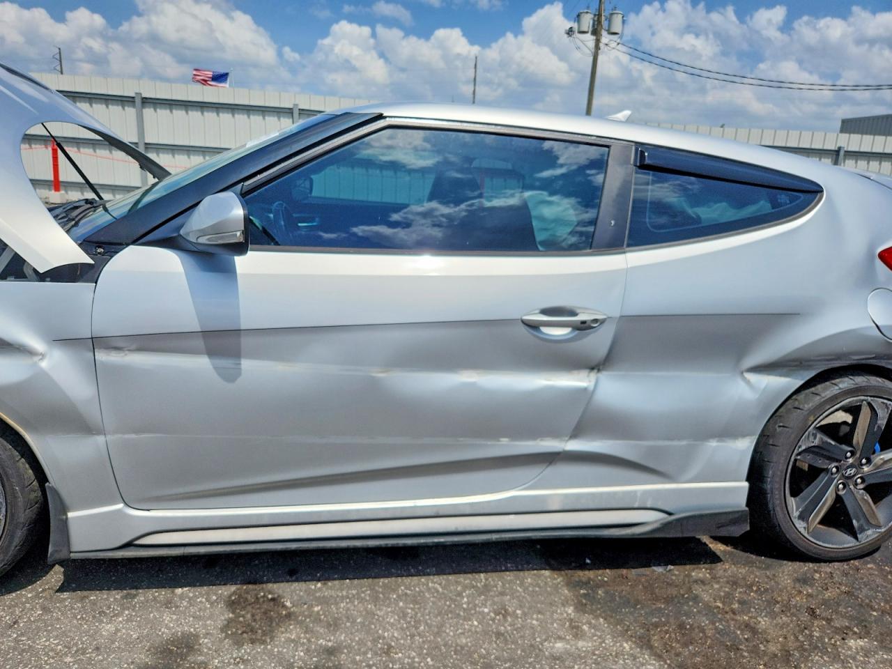 2015 Hyundai Veloster Turbo Silver vin: KMHTC6AE7FU232920