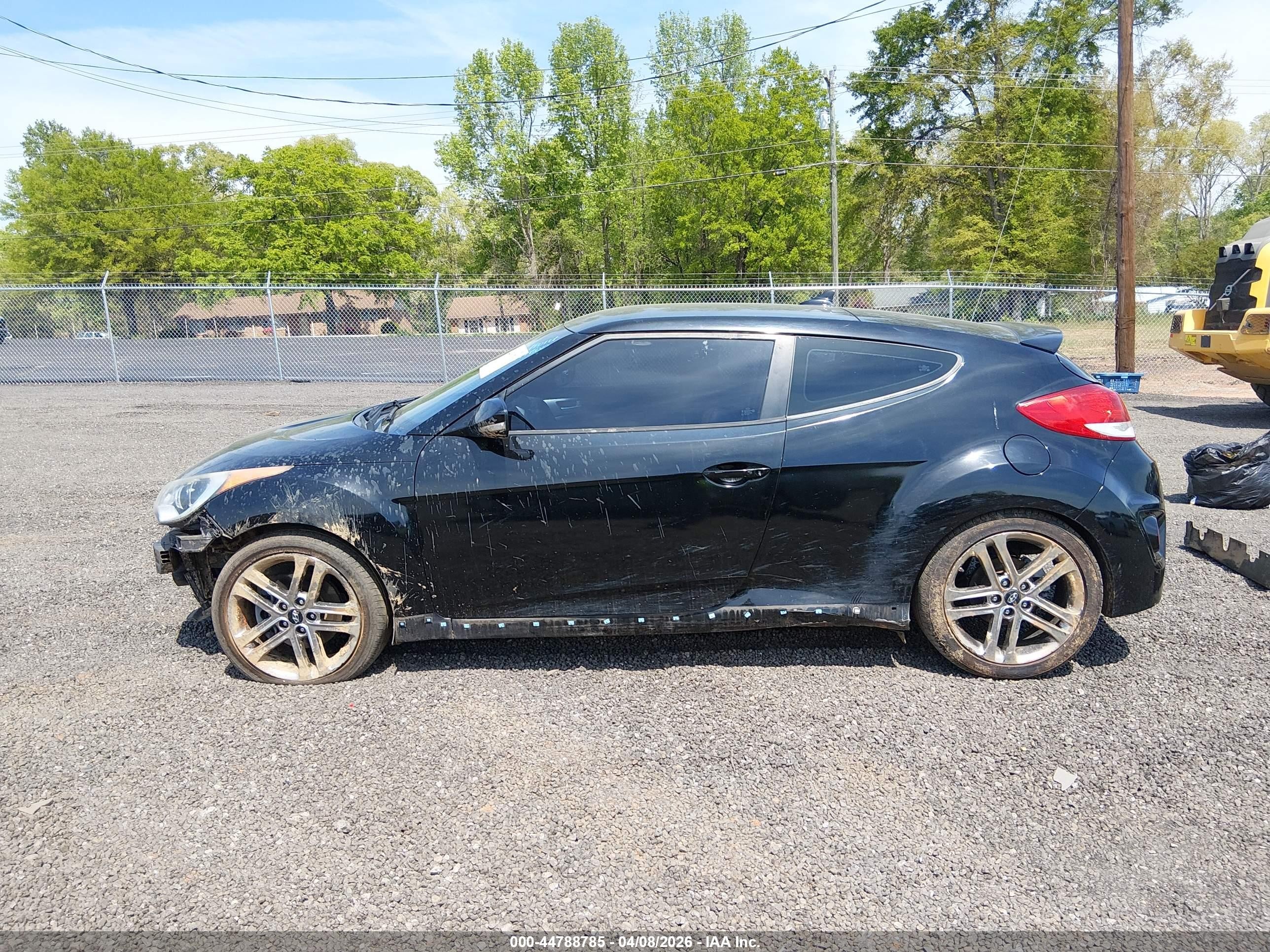 2016 Hyundai Veloster Turbo Черный vin: KMHTC6AE7GU249976