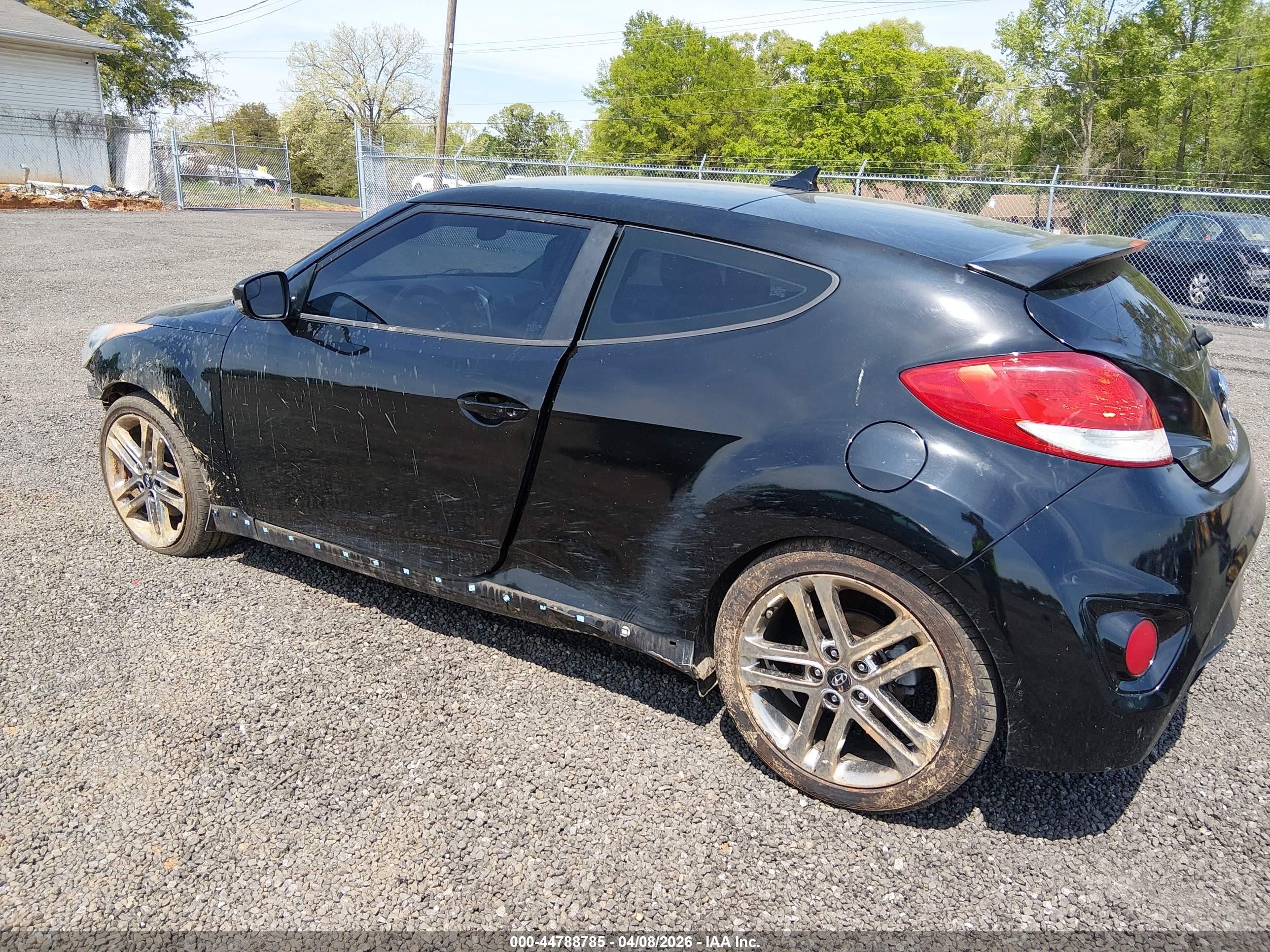 2016 Hyundai Veloster Turbo Черный vin: KMHTC6AE7GU249976