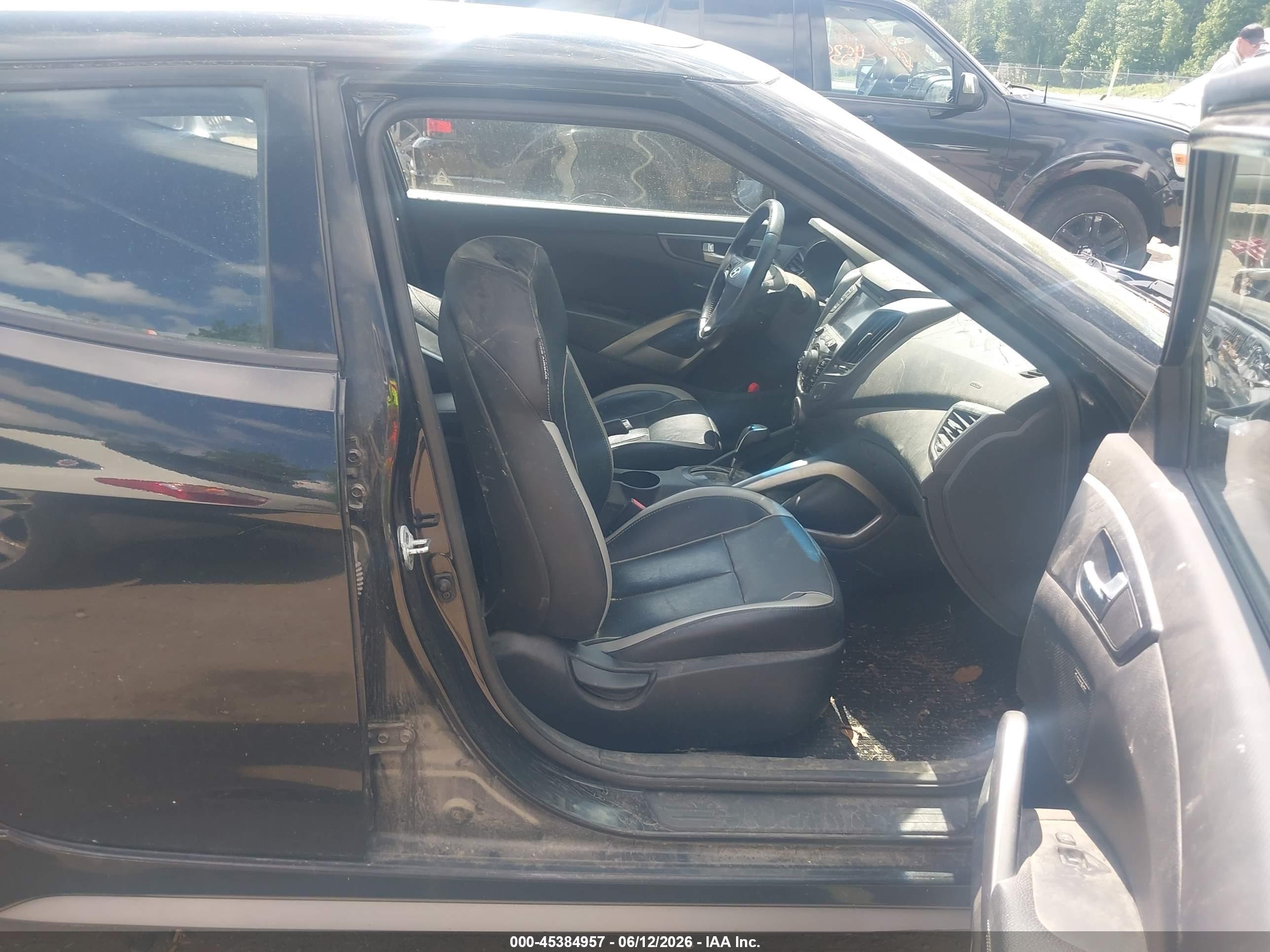 2013 Hyundai Veloster Turbo W/black Black vin: KMHTC6AE8DU097573