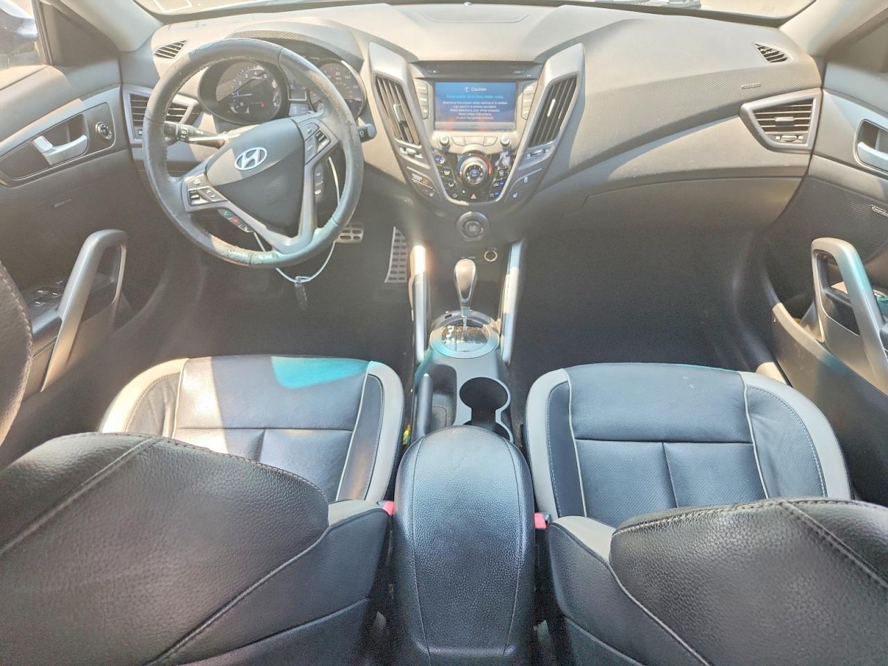 2013 Hyundai Veloster Turbo White vin: KMHTC6AE8DU115005