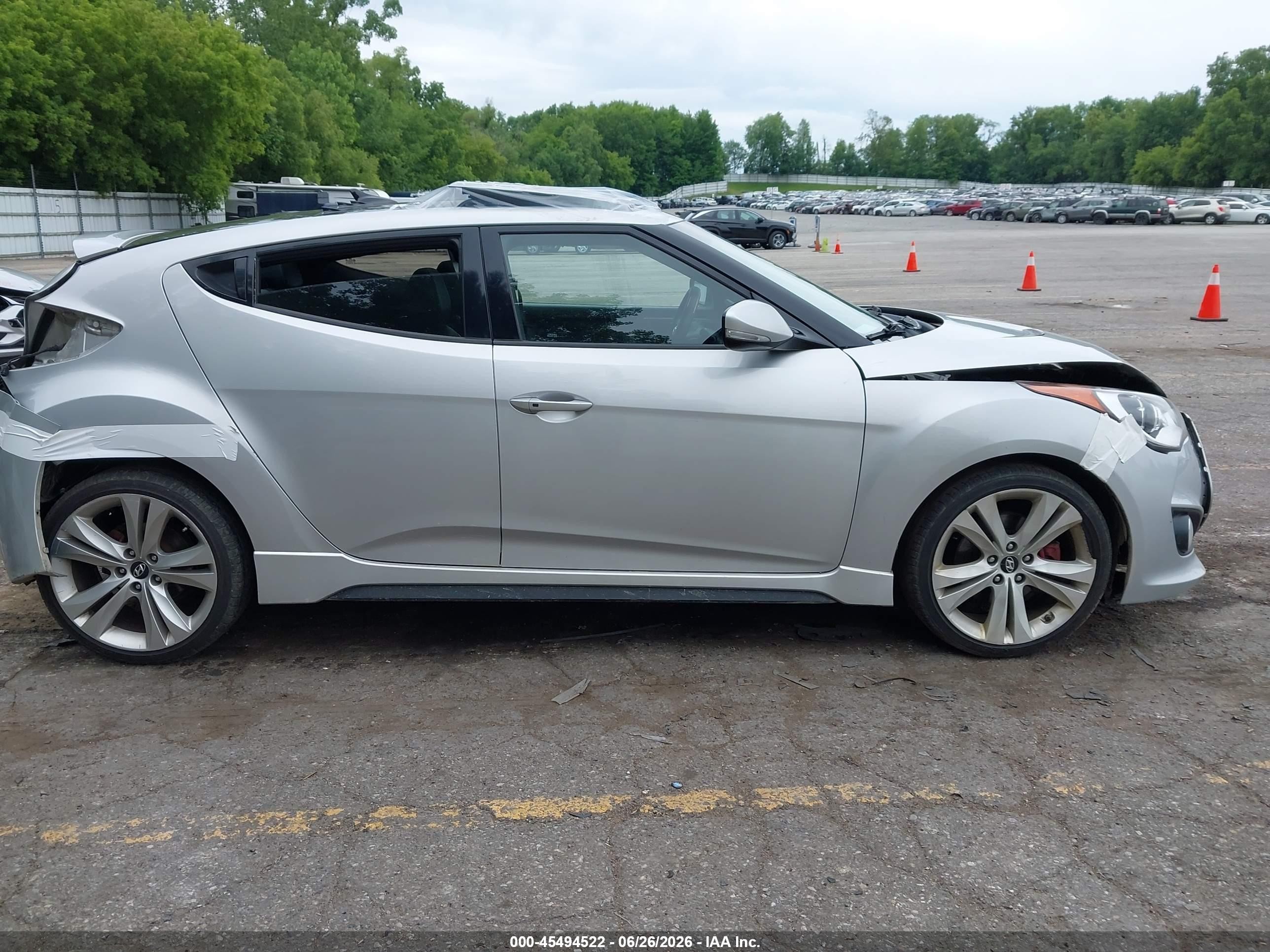 2013 Hyundai Veloster Turbo W/black Silver vin: KMHTC6AE8DU116557