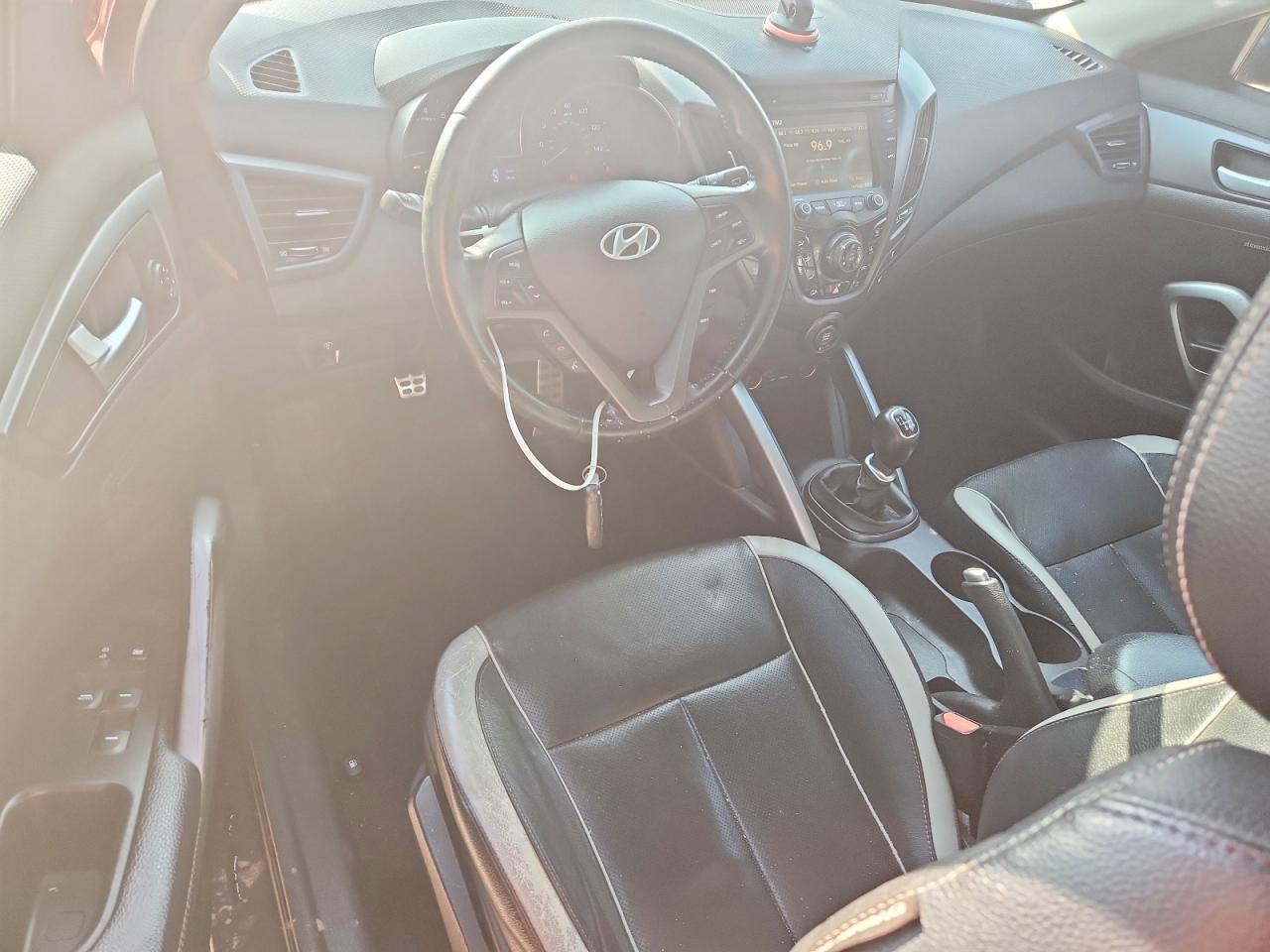 2013 Hyundai Veloster Turbo Red vin: KMHTC6AE8DU153348