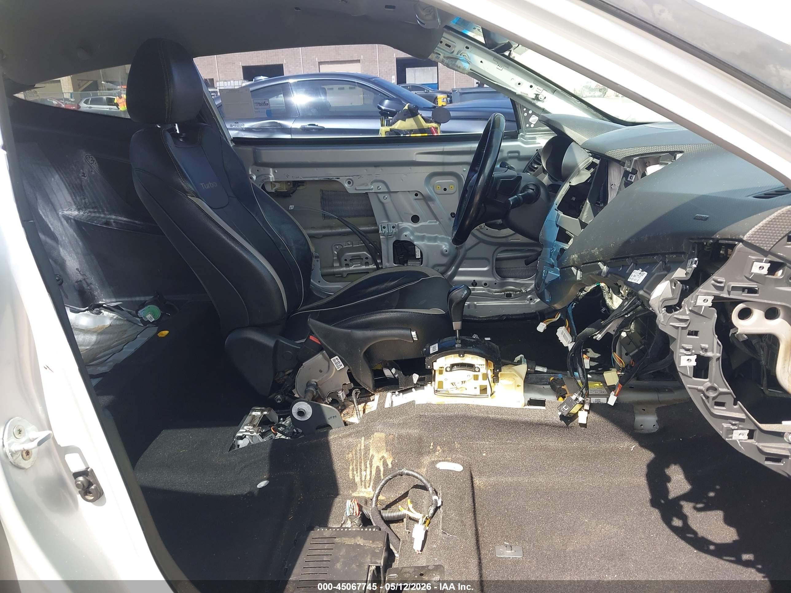 2015 Hyundai Veloster Turbo Silver vin: KMHTC6AE8FU225880