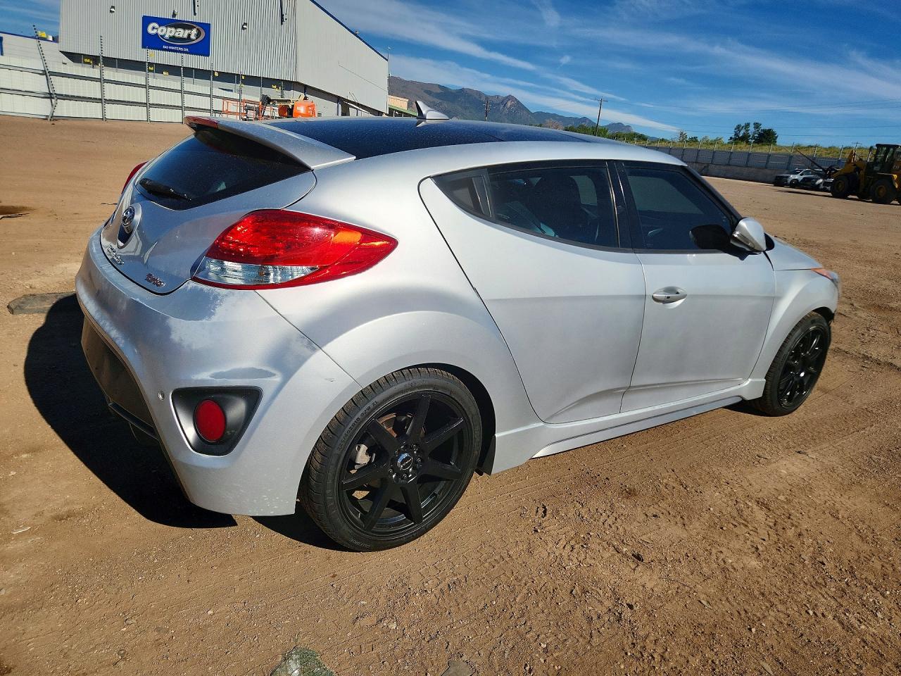 2015 Hyundai Veloster Turbo Silver vin: KMHTC6AE8FU227466