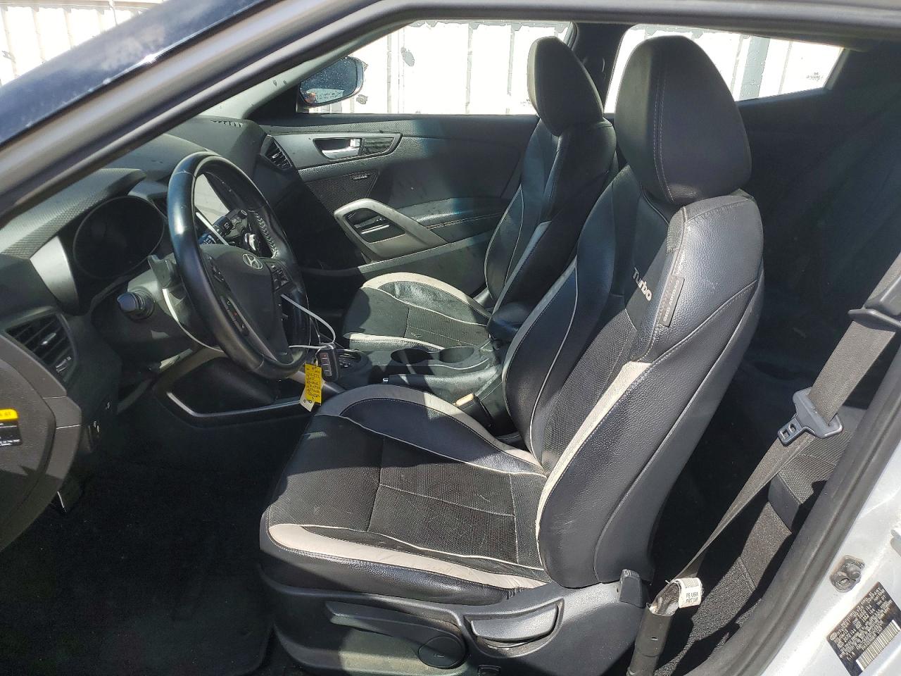 2015 Hyundai Veloster Turbo Silver vin: KMHTC6AE8FU249208