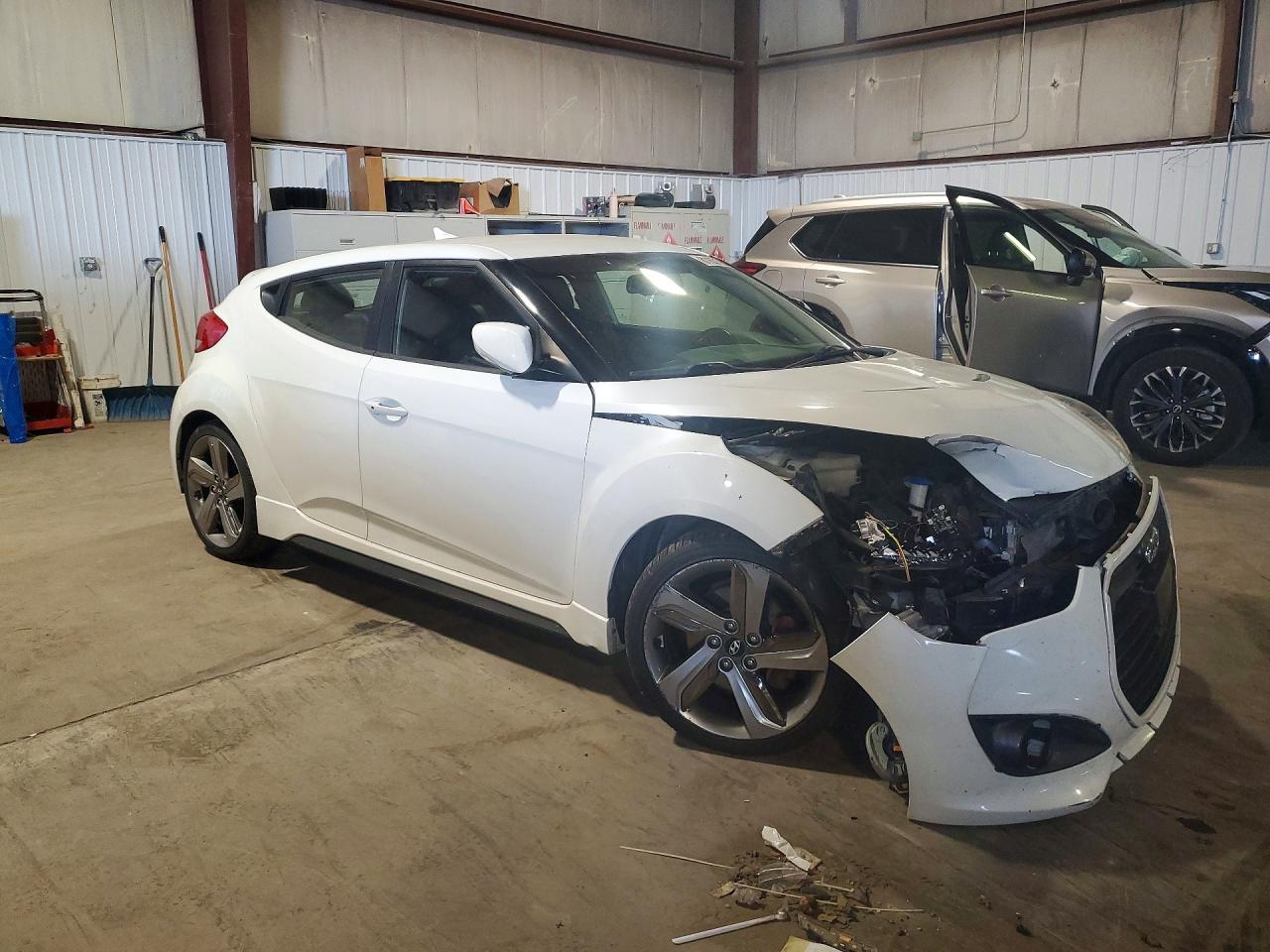 2013 Hyundai Veloster Turbo White vin: KMHTC6AE9DU128636
