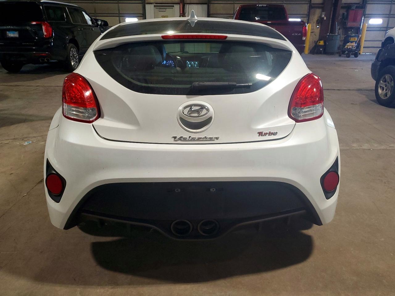 2013 Hyundai Veloster Turbo White vin: KMHTC6AE9DU128636