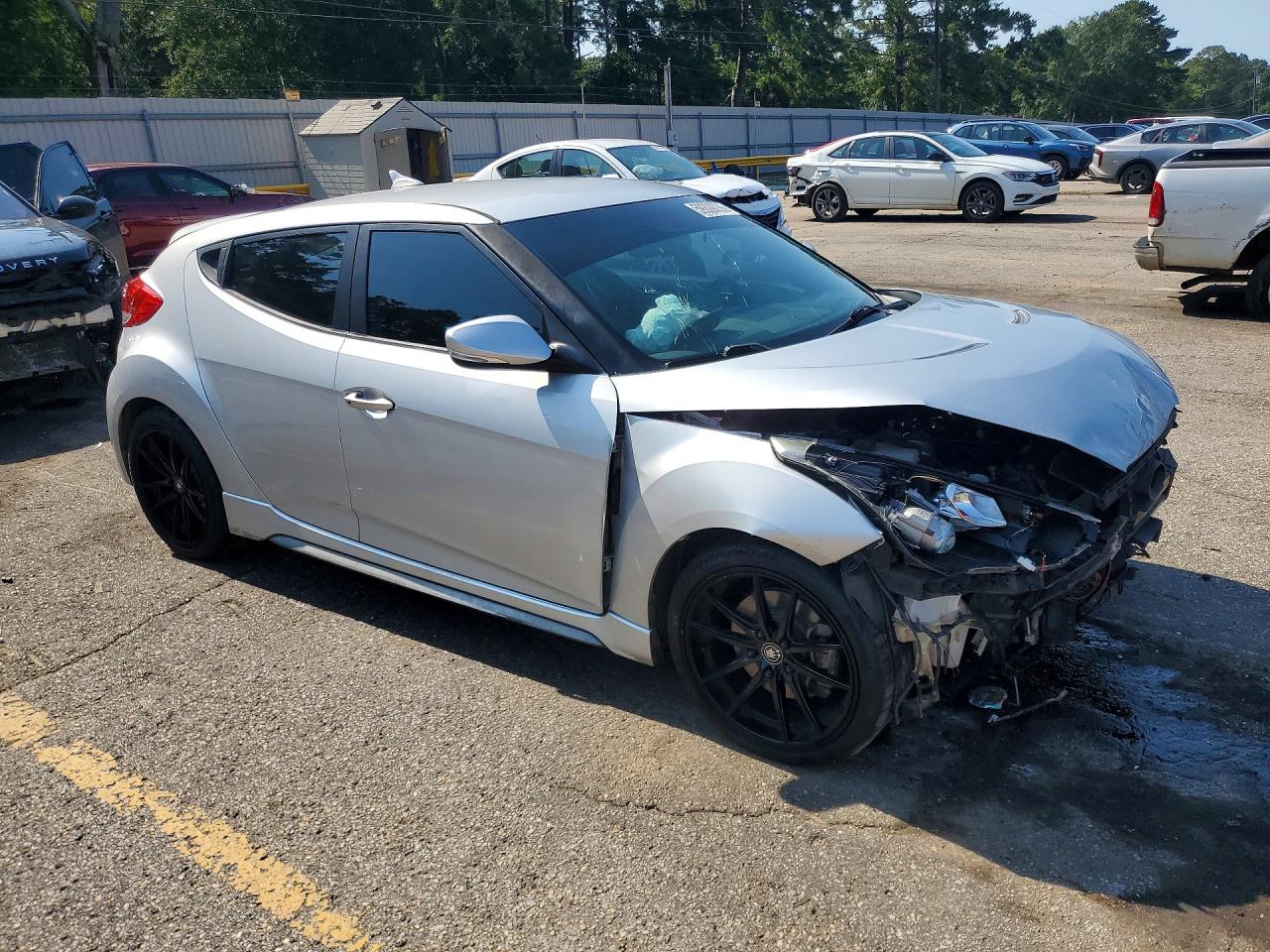 2013 Hyundai Veloster Turbo Silver vin: KMHTC6AE9DU137482