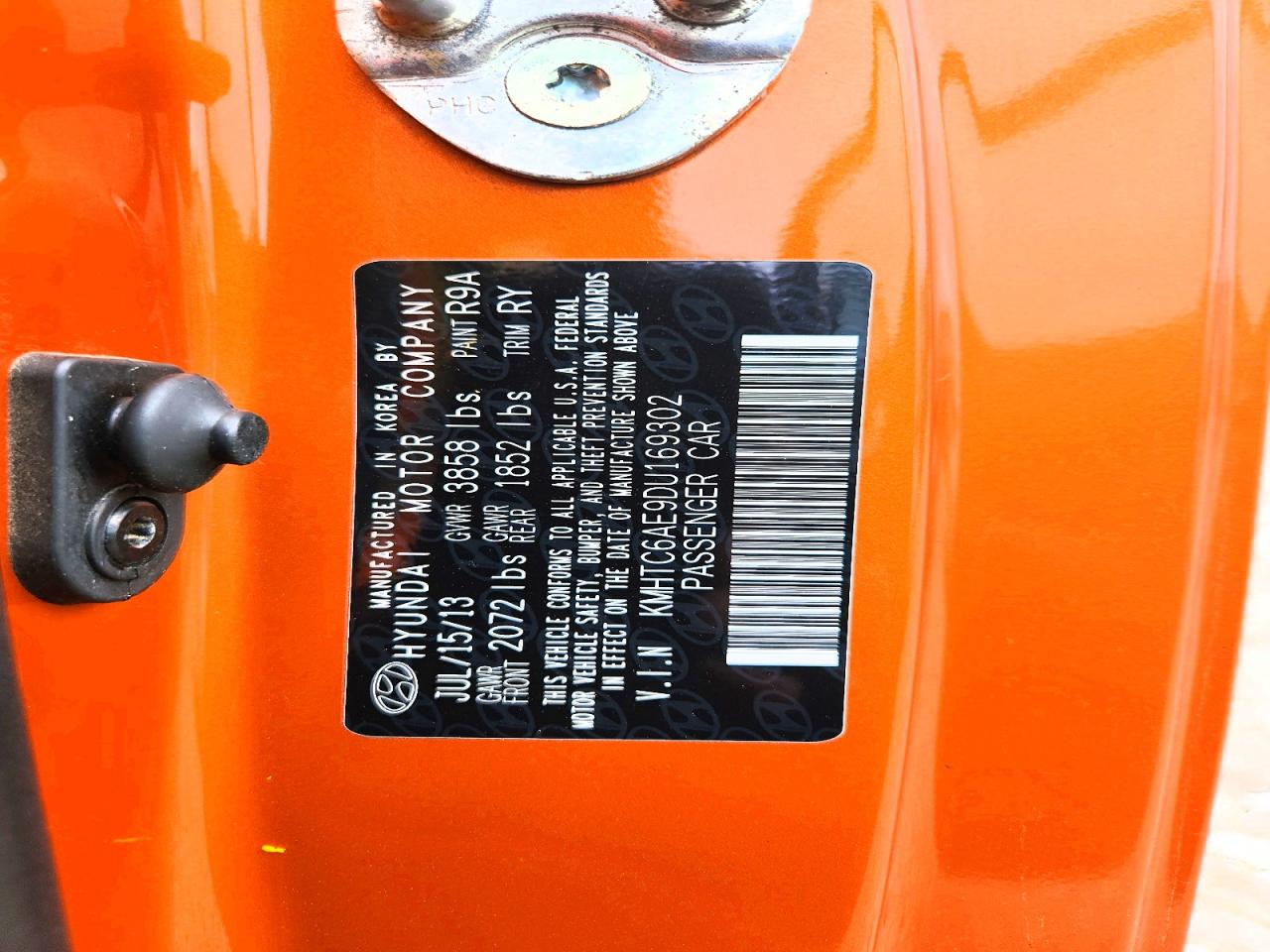 2013 Hyundai Veloster Turbo Orange vin: KMHTC6AE9DU169302