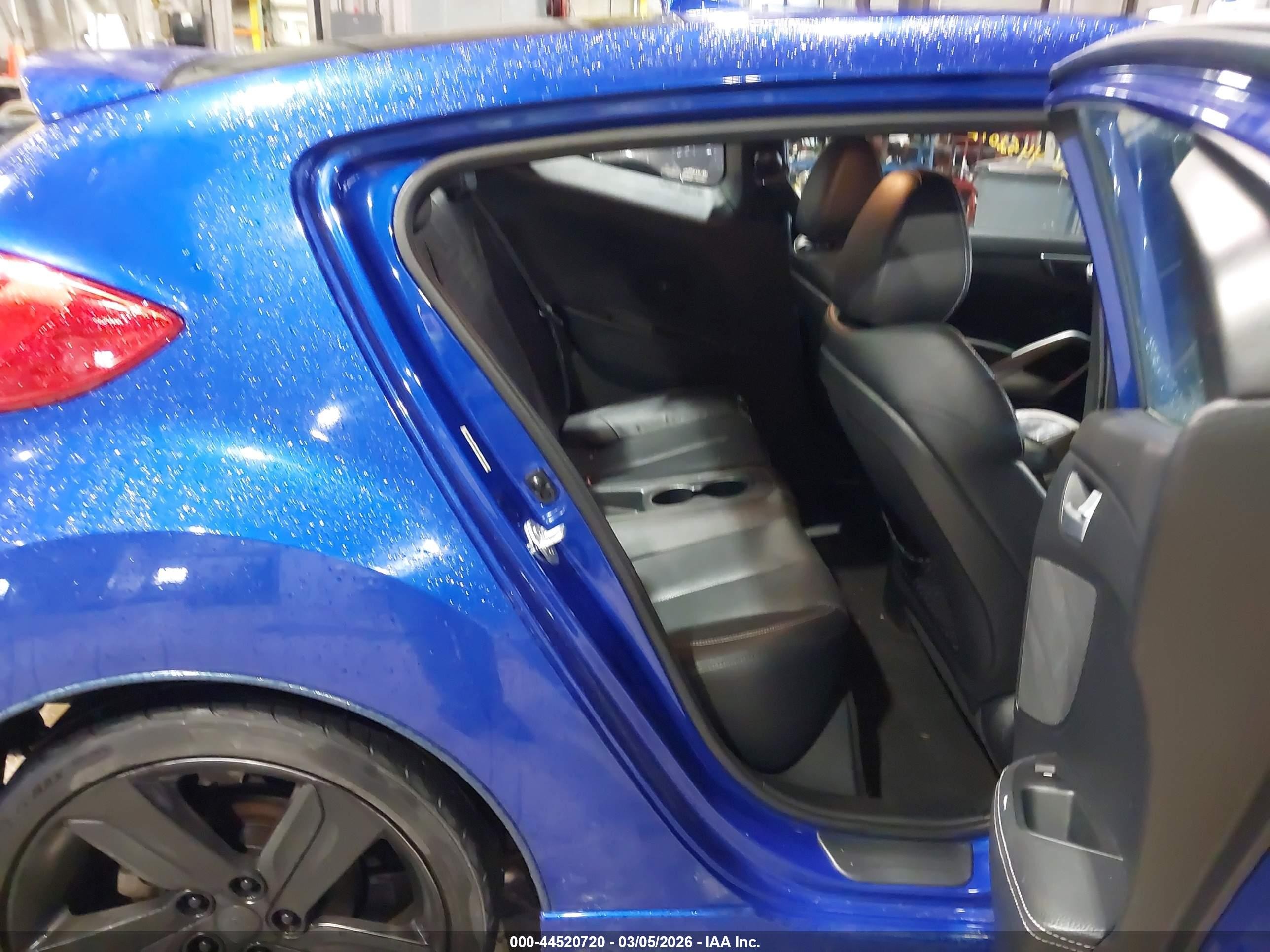 2014 Hyundai Veloster Turbo W/black Blue vin: KMHTC6AE9EU185873