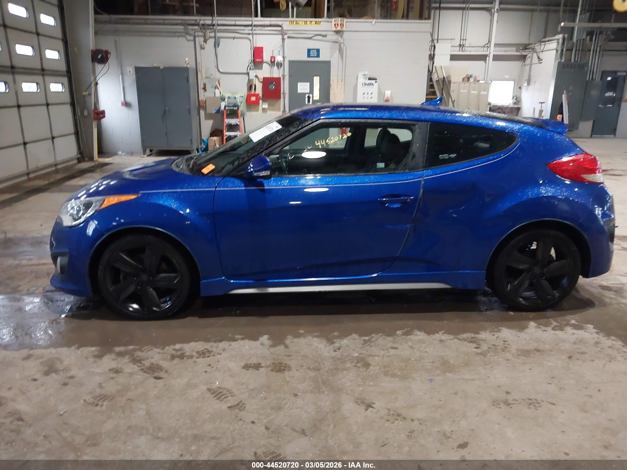 2014 Hyundai Veloster Turbo W/black Blue vin: KMHTC6AE9EU185873