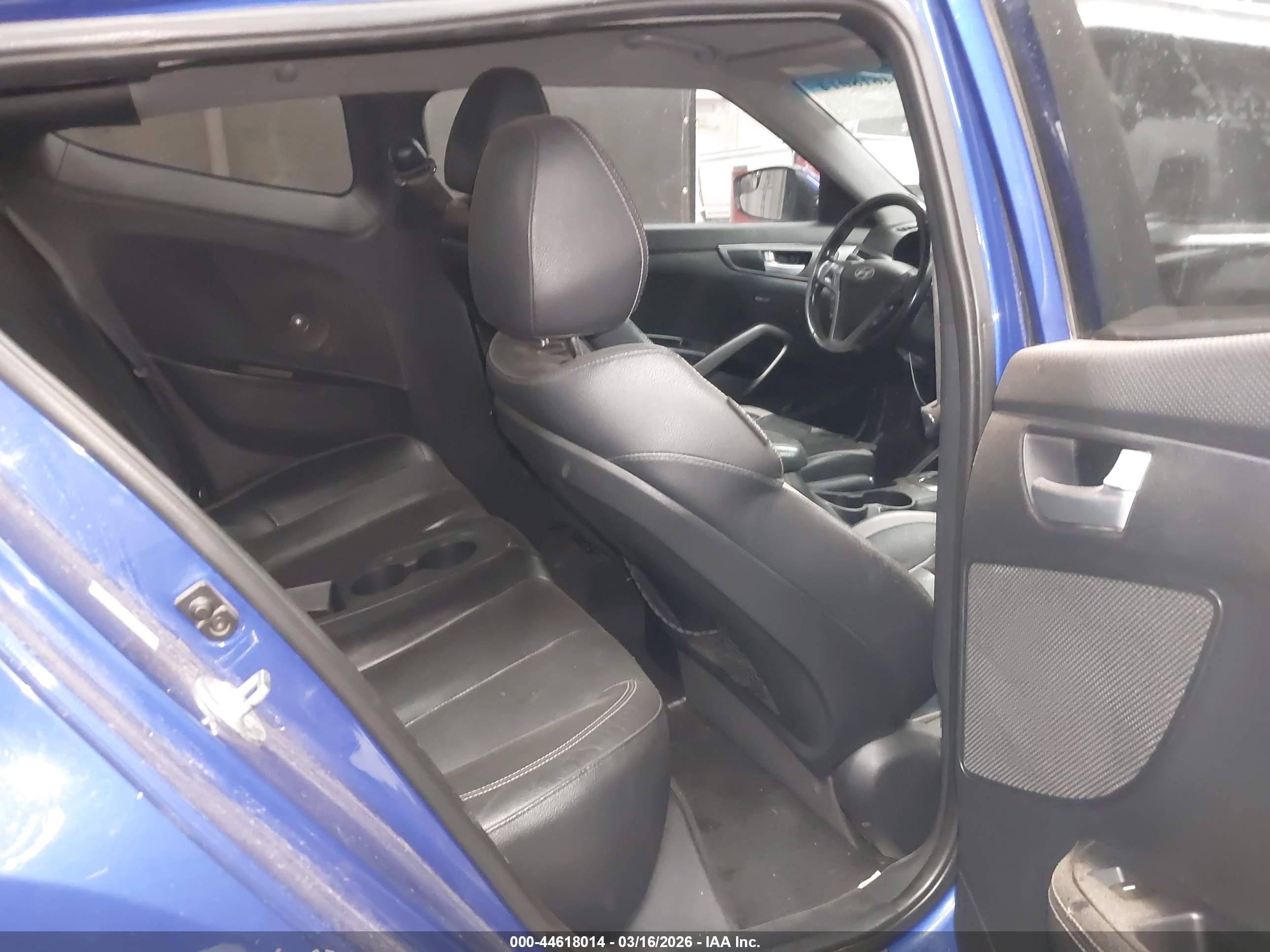 2014 Hyundai Veloster Turbo W/black Blue vin: KMHTC6AE9EU193567