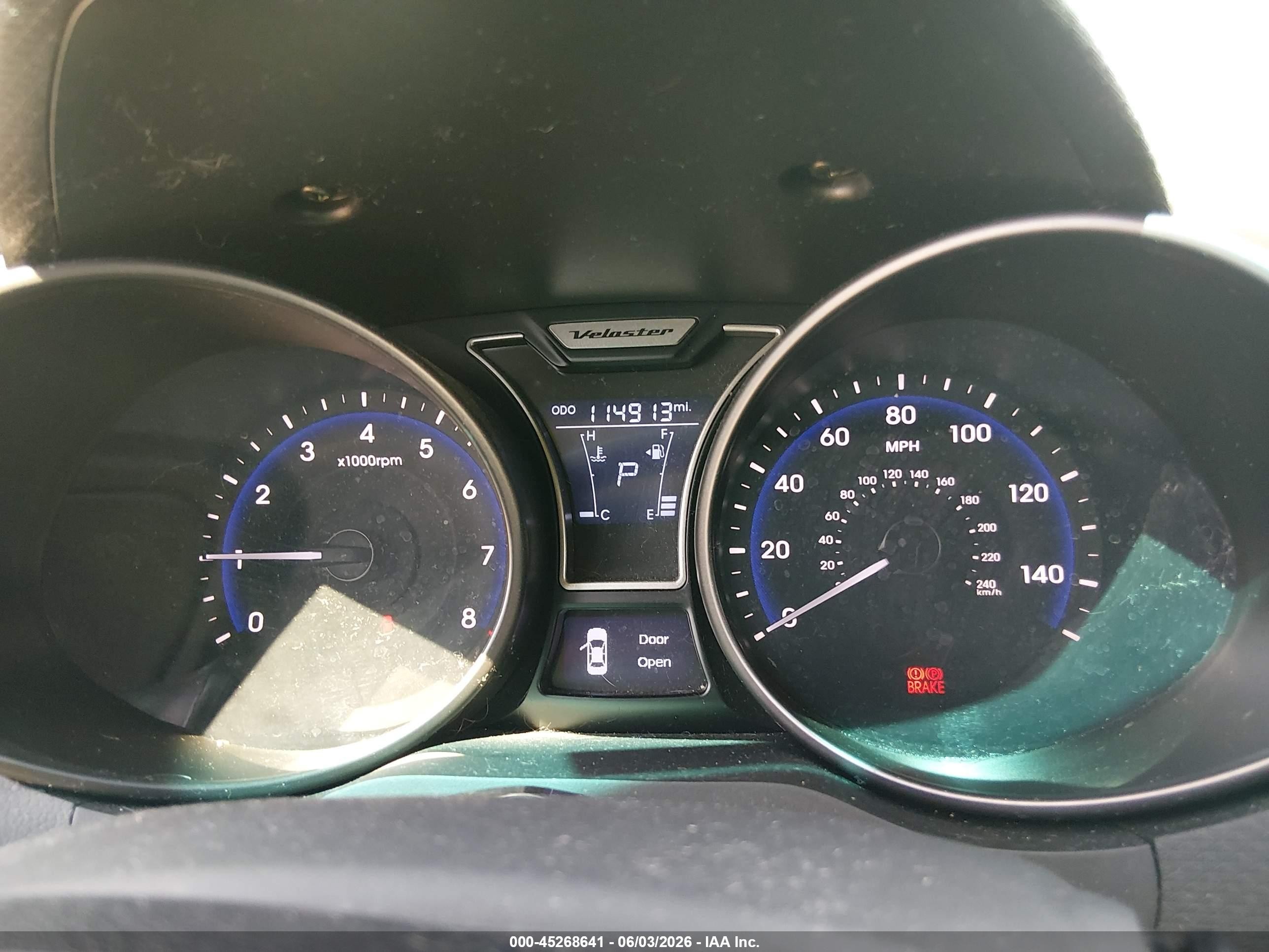 2014 Hyundai Veloster Turbo W/blue White vin: KMHTC6AE9EU195562