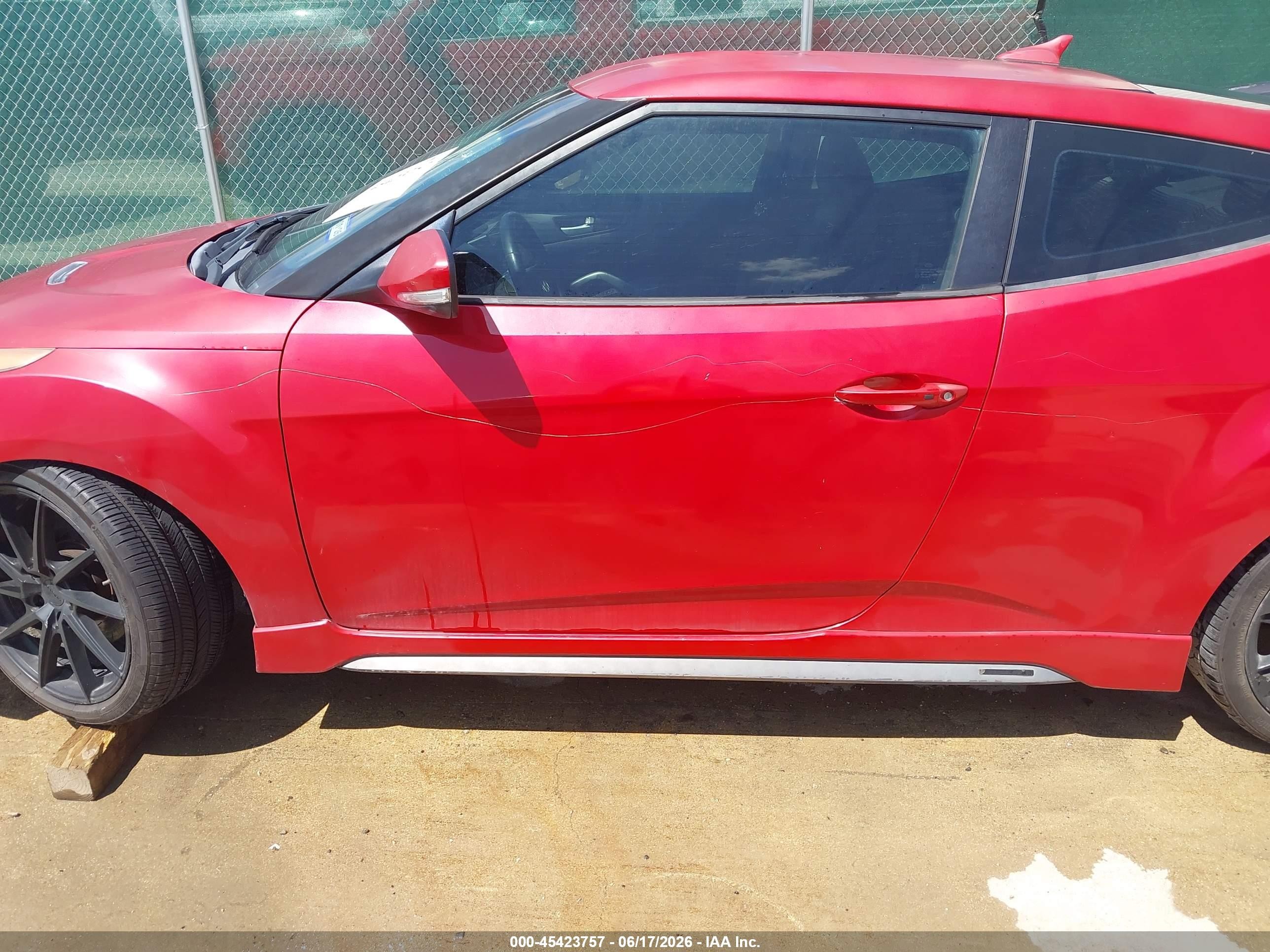 2014 Hyundai Veloster Turbo W/black Red vin: KMHTC6AE9EU206916