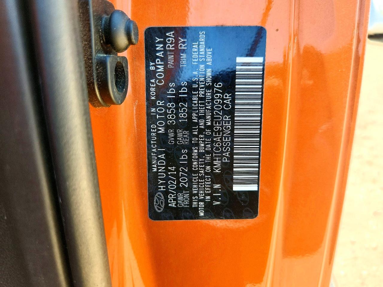 2014 Hyundai Veloster Turbo Orange vin: KMHTC6AE9EU209976