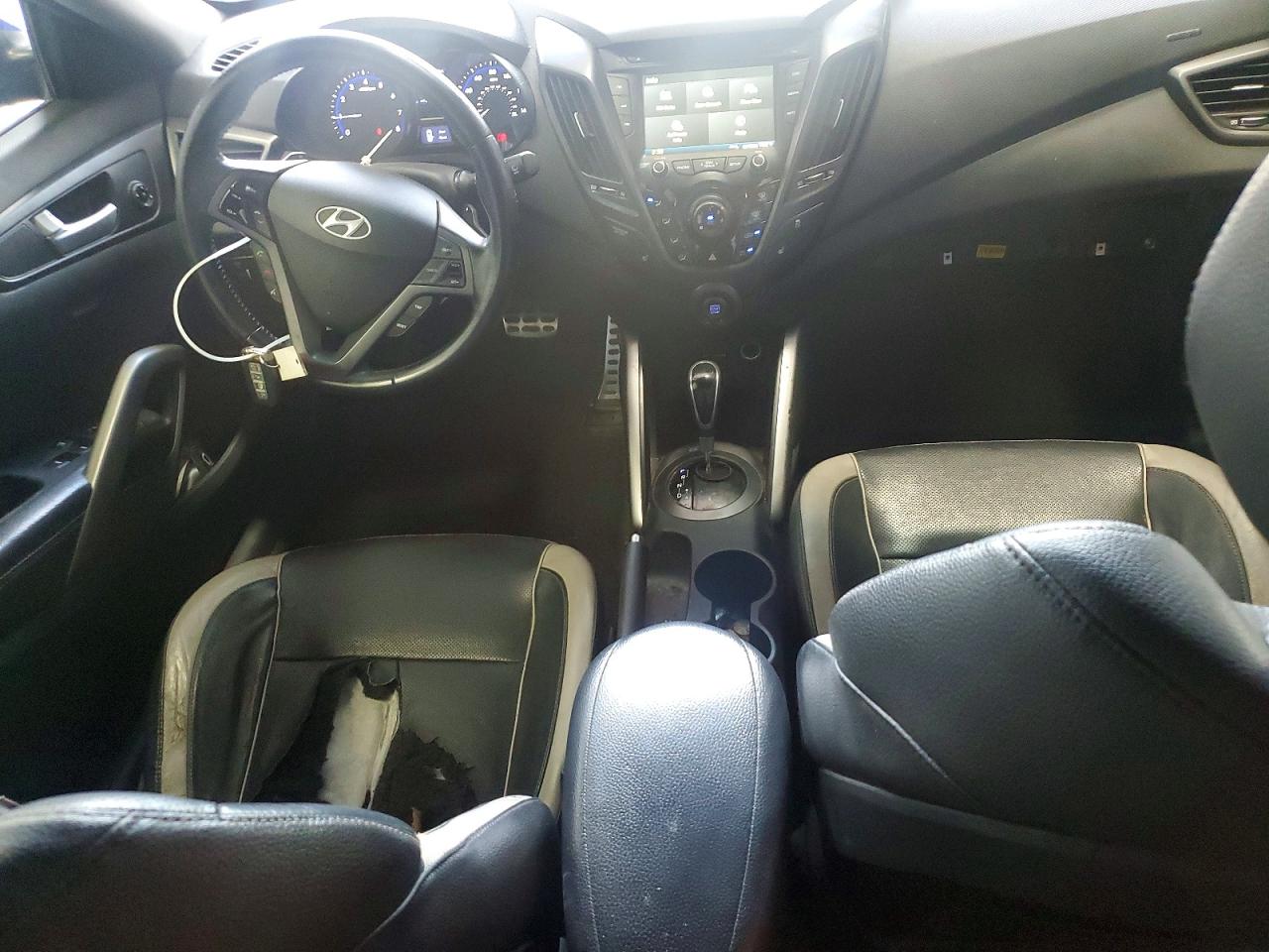 2015 Hyundai Veloster Turbo Синий vin: KMHTC6AE9FU220266