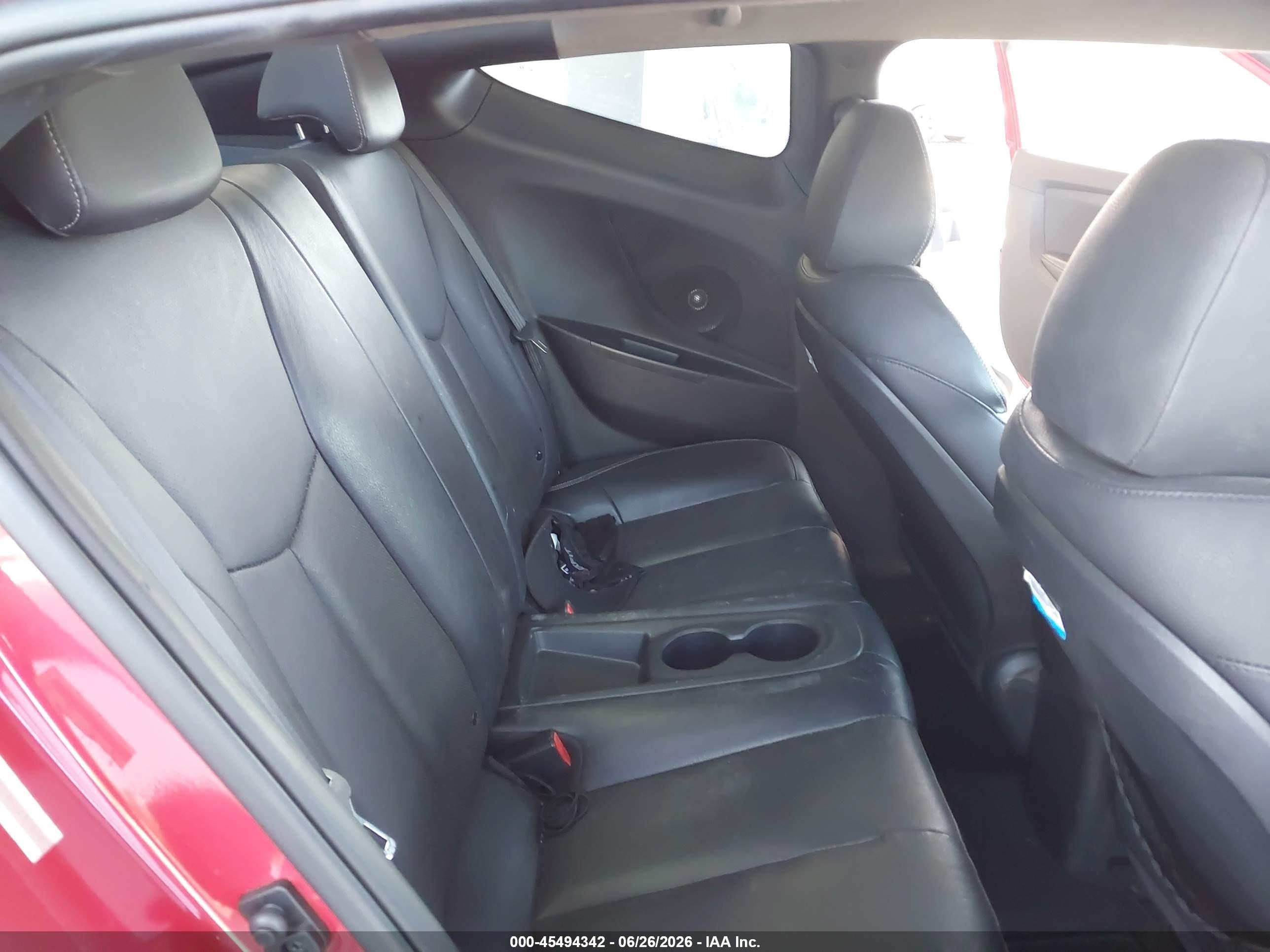 2015 Hyundai Veloster Turbo Red vin: KMHTC6AE9FU231896