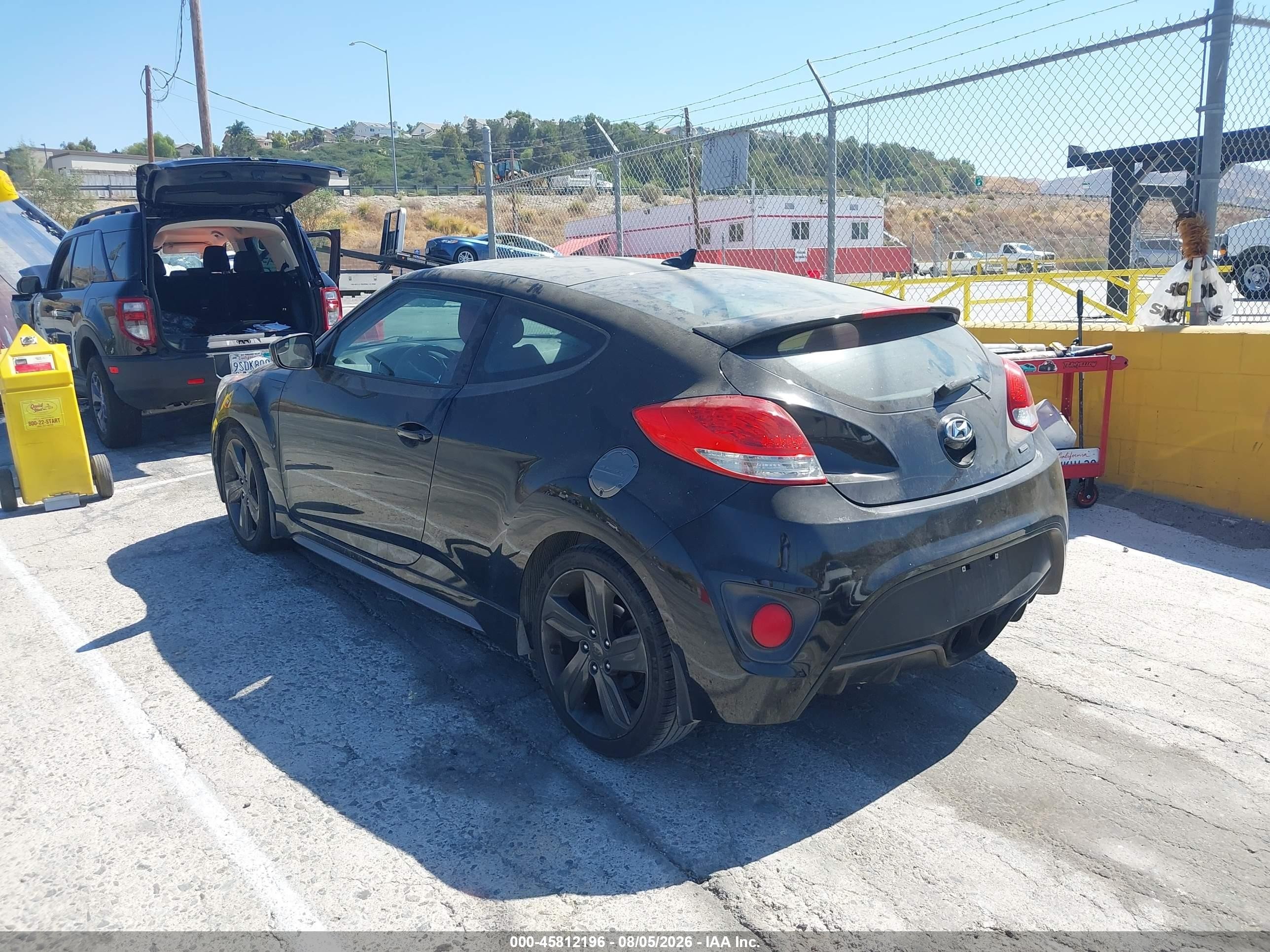 2015 Hyundai Veloster   Black vin: KMHTC6AE9FU236323