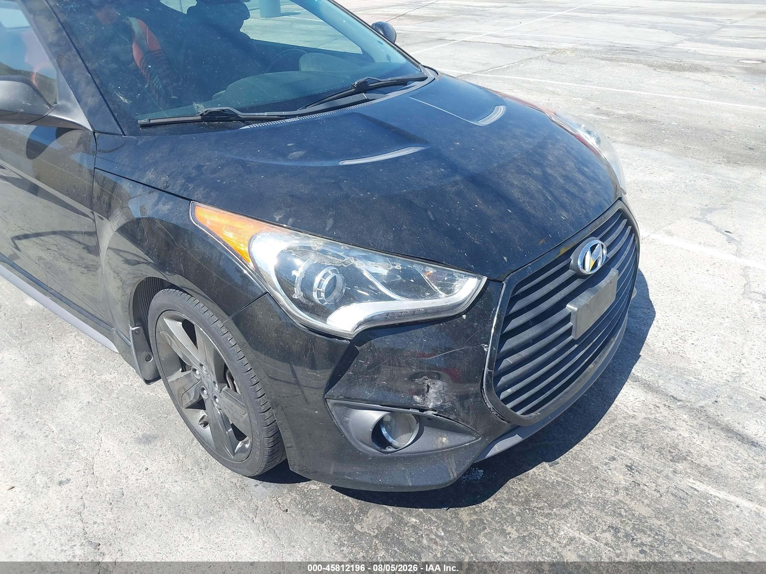 2015 Hyundai Veloster   Black vin: KMHTC6AE9FU236323