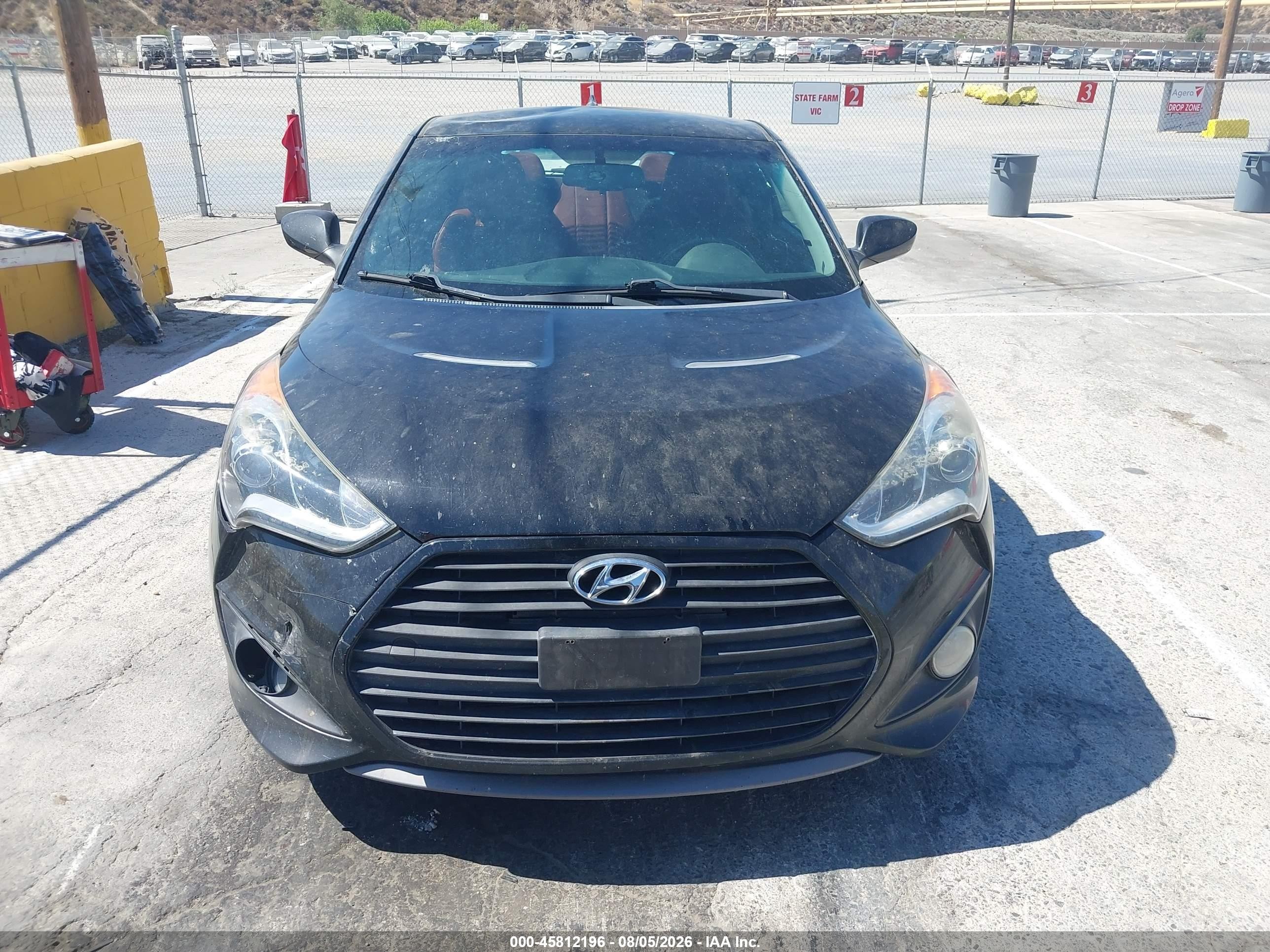 2015 Hyundai Veloster   Black vin: KMHTC6AE9FU236323