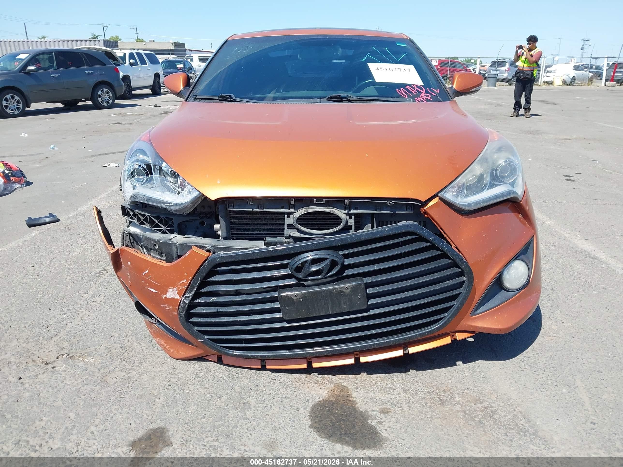 2016 Hyundai Veloster Turbo Orange vin: KMHTC6AE9GU250143