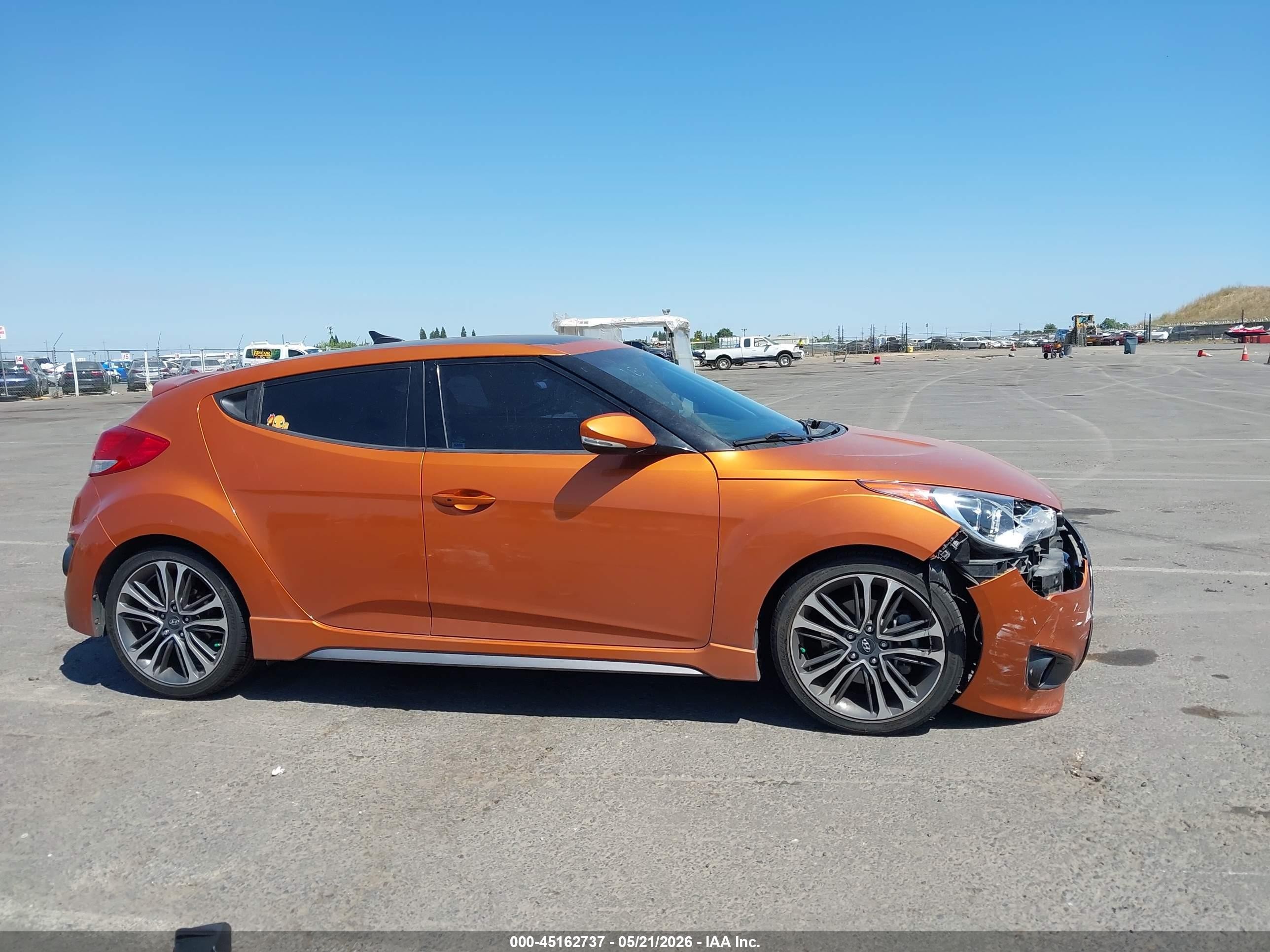 2016 Hyundai Veloster Turbo Orange vin: KMHTC6AE9GU250143