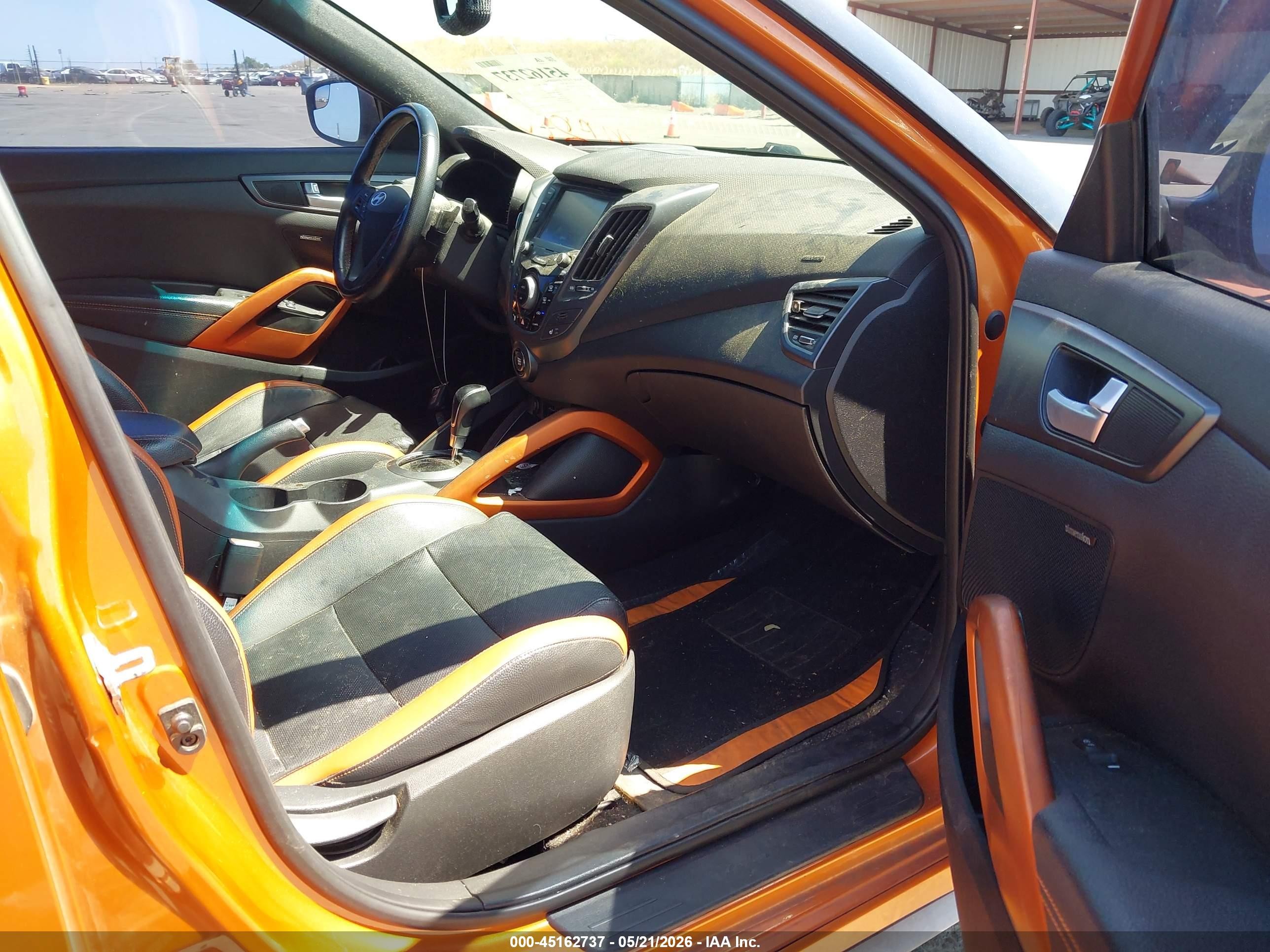2016 Hyundai Veloster Turbo Orange vin: KMHTC6AE9GU250143