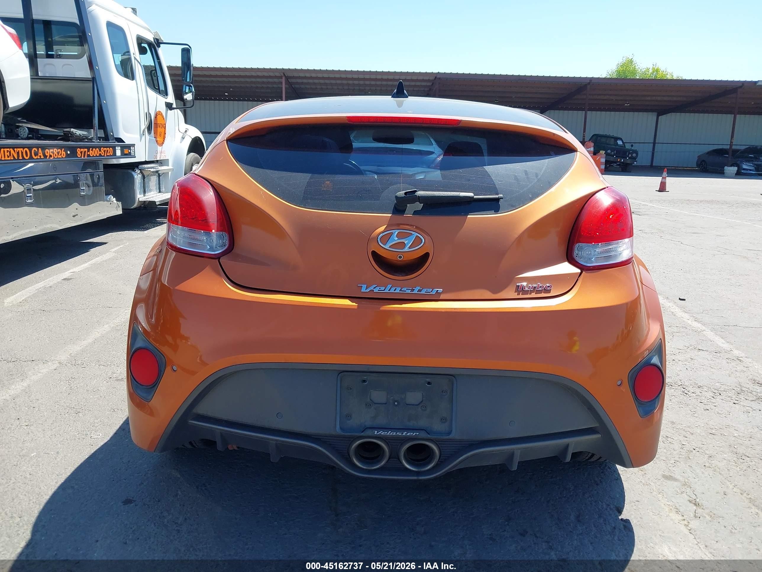 2016 Hyundai Veloster Turbo Orange vin: KMHTC6AE9GU250143