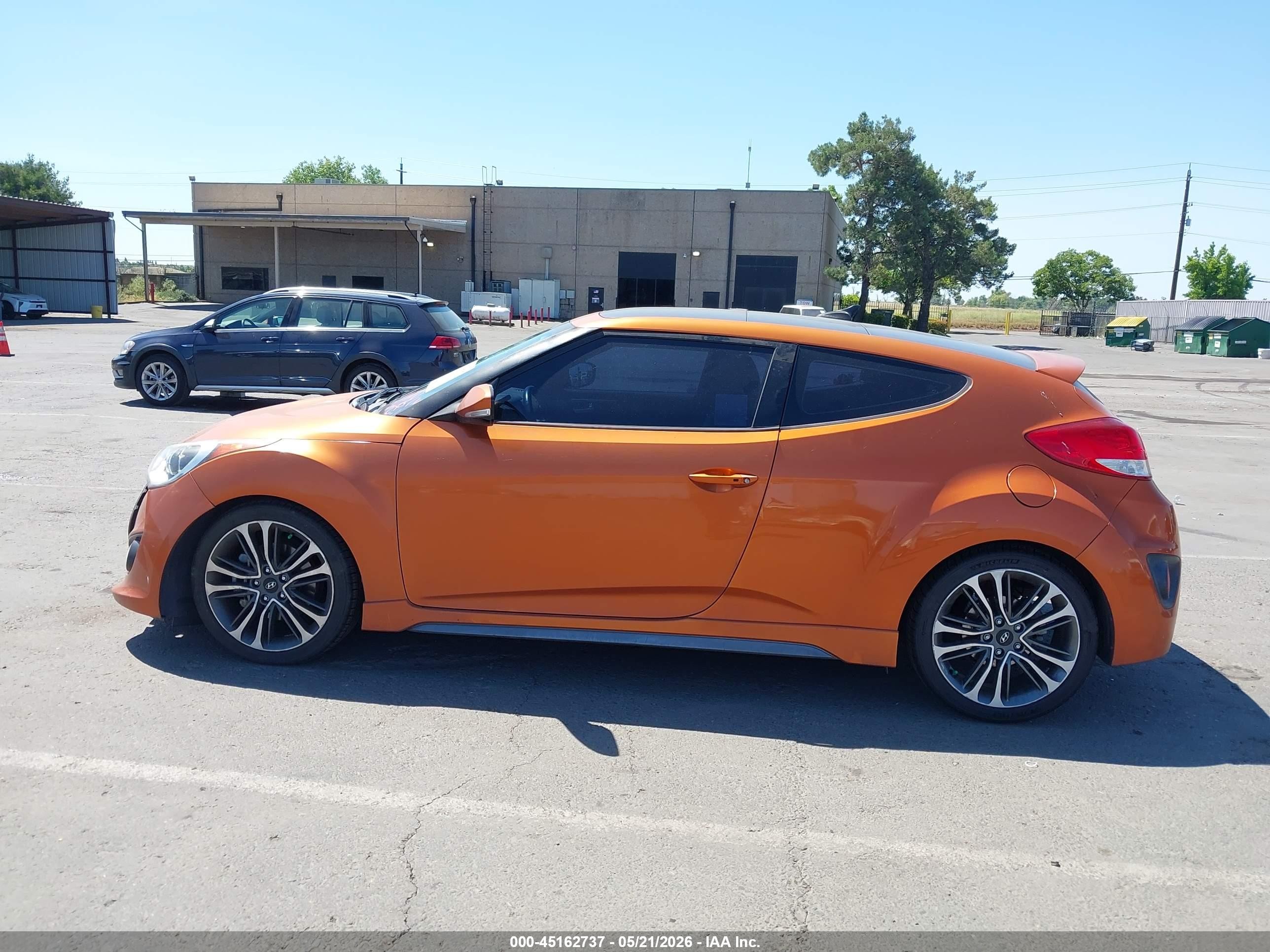 2016 Hyundai Veloster Turbo Orange vin: KMHTC6AE9GU250143