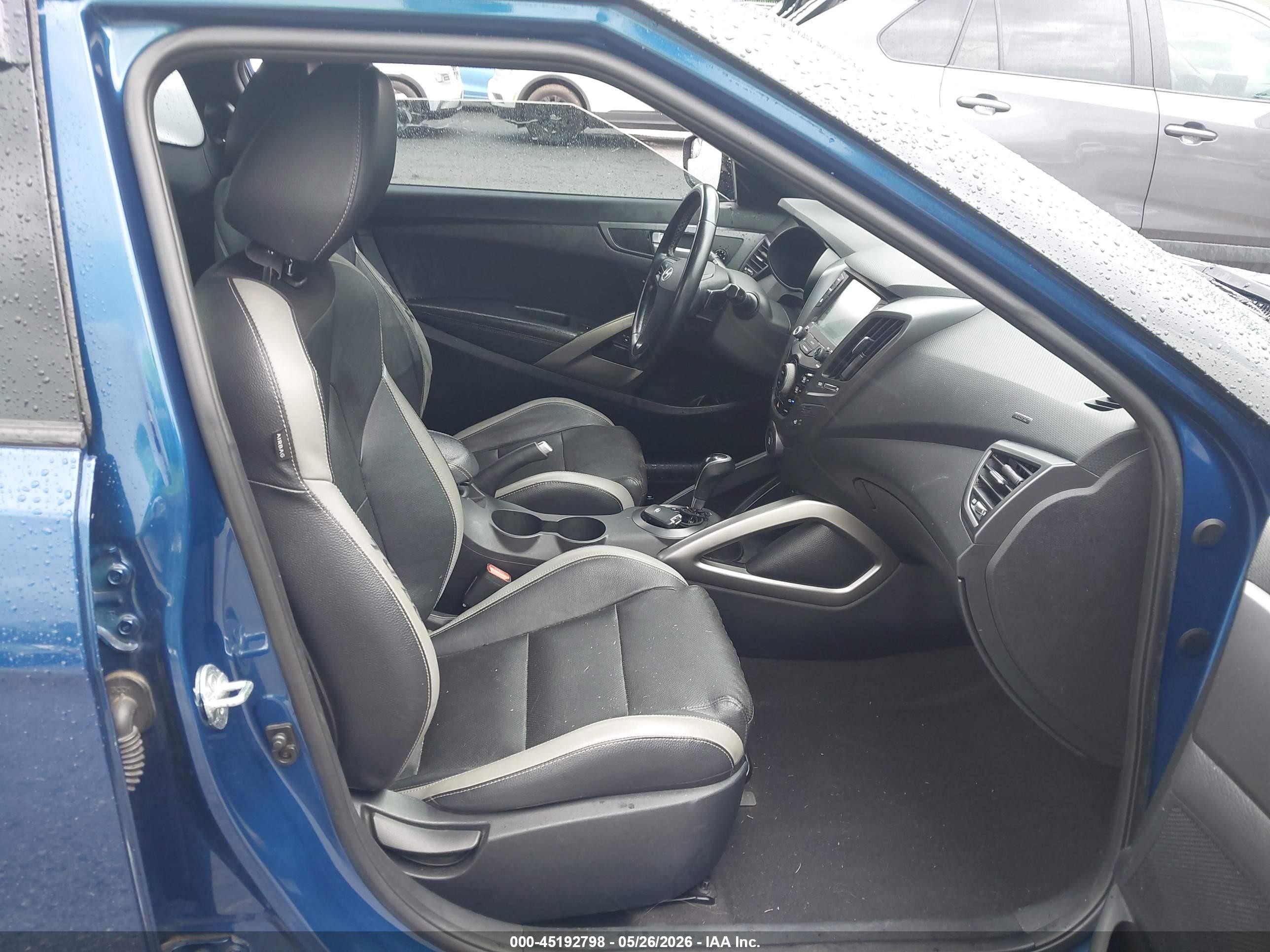 2016 Hyundai Veloster Turbo Blue vin: KMHTC6AE9GU266052