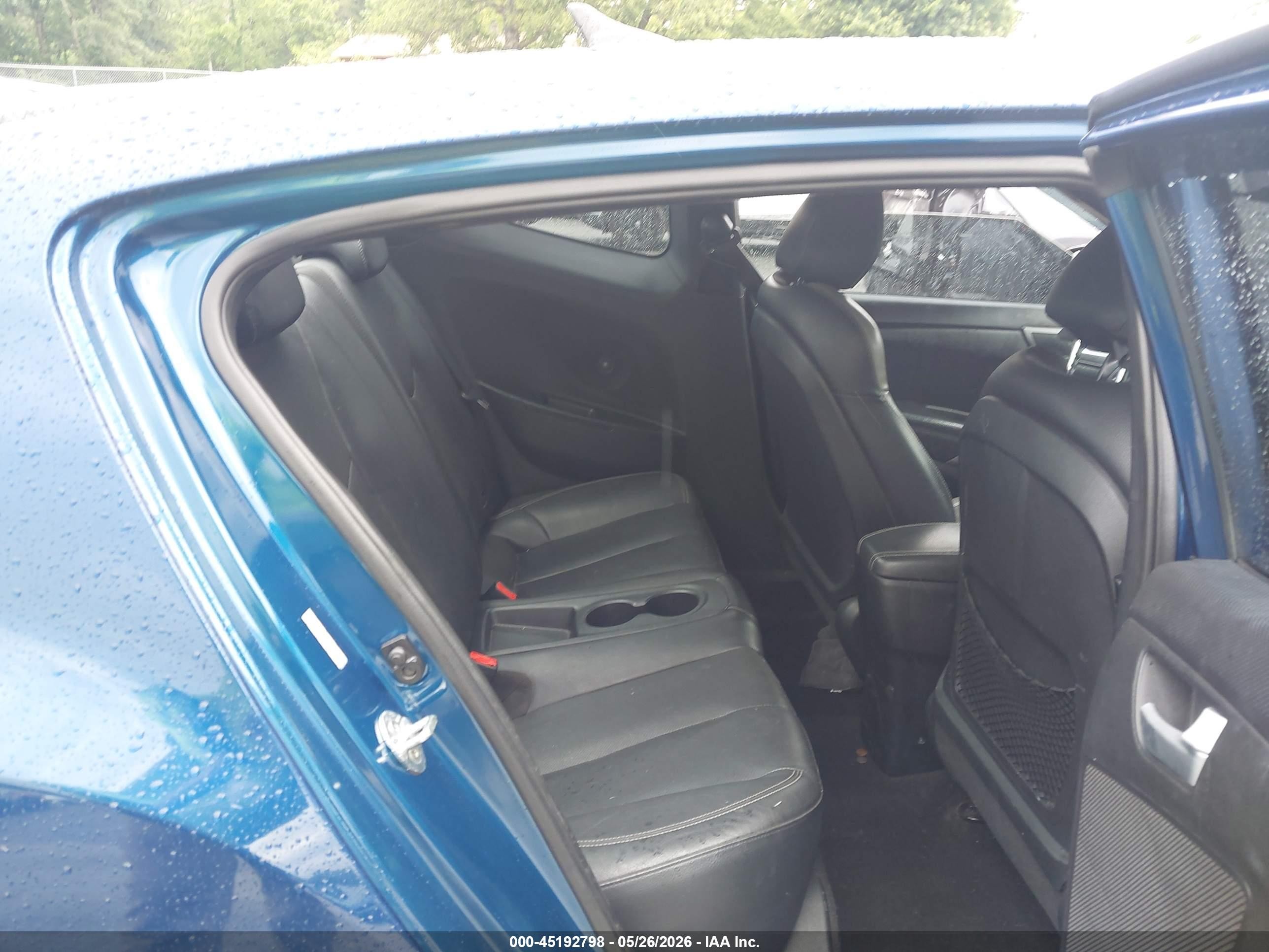 2016 Hyundai Veloster Turbo Blue vin: KMHTC6AE9GU266052