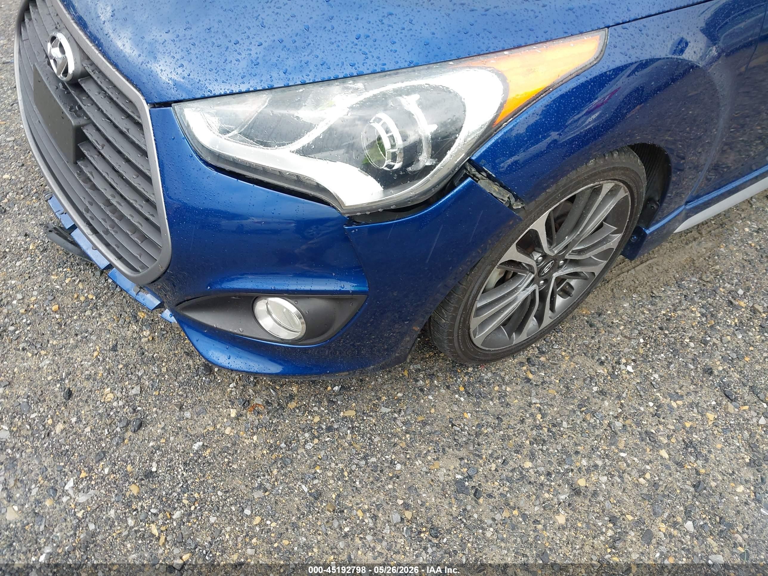 2016 Hyundai Veloster Turbo Blue vin: KMHTC6AE9GU266052